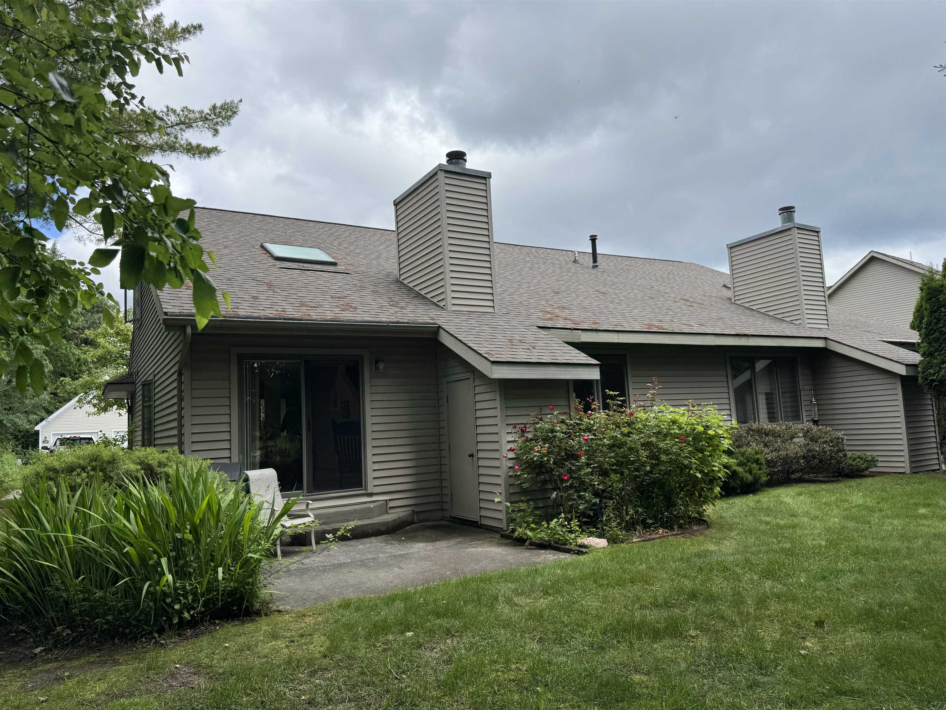 723 N Apple Tree Drive Property Photo 1
