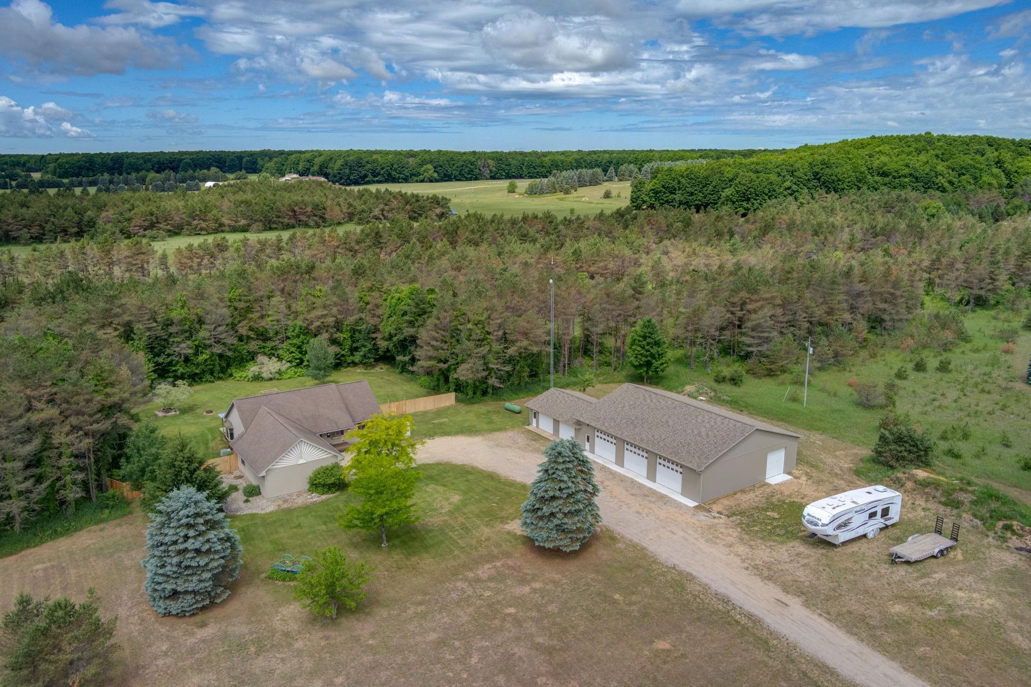 6151 Smith Road Property Photo 1