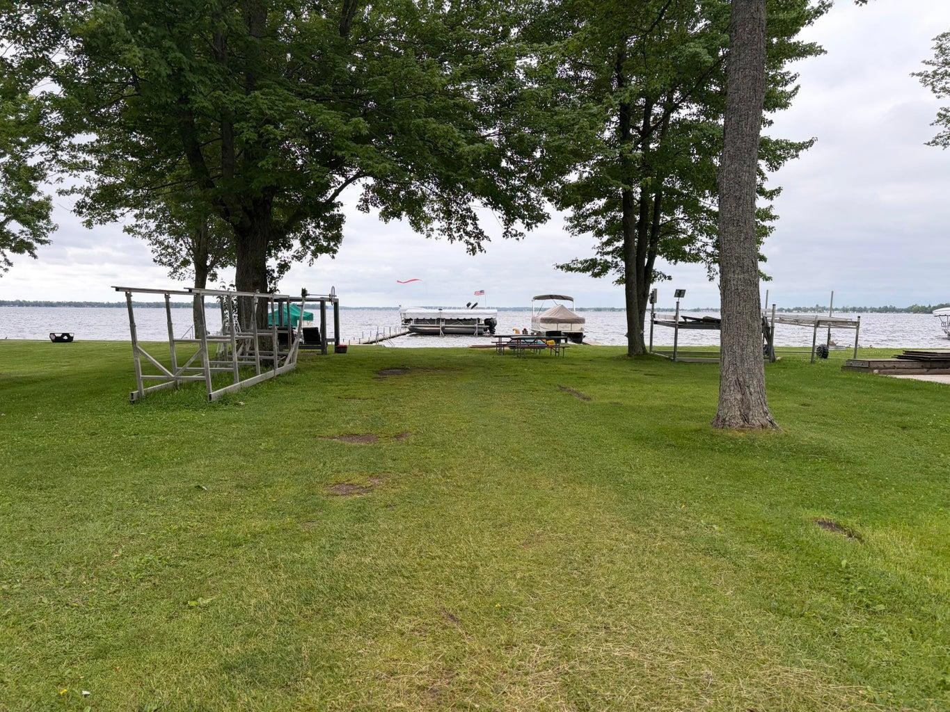 508 Shore View Drive Property Photo 4