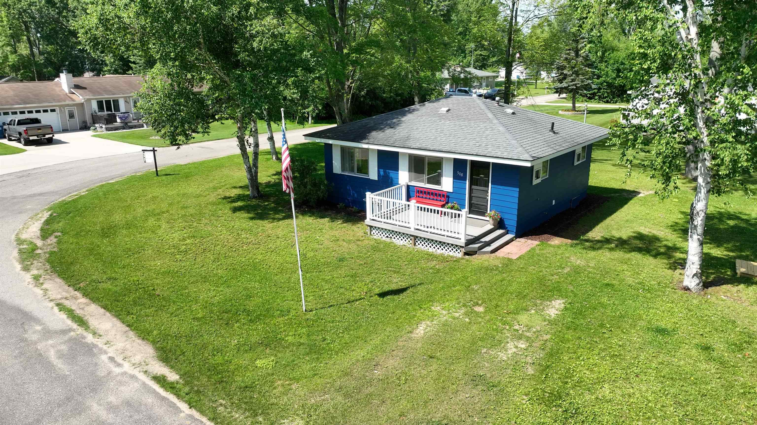 508 Shore View Drive Property Photo 7