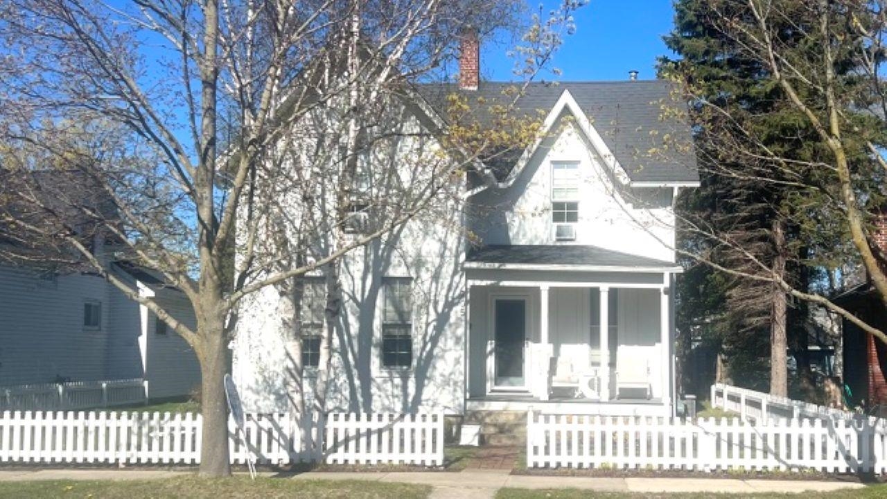 705 State Street Property Photo 1