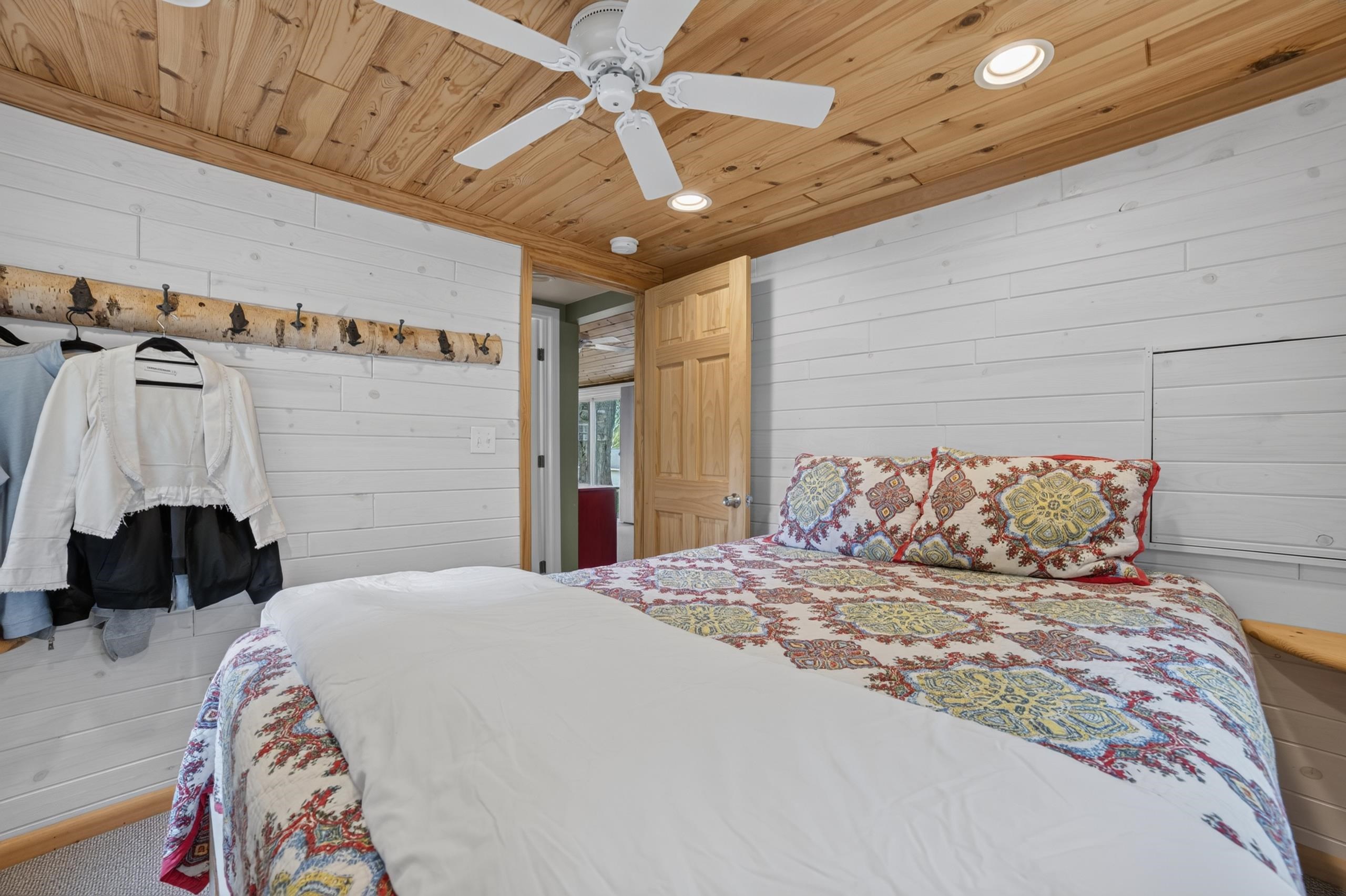 10862 Torchlight Lane Property Photo 22
