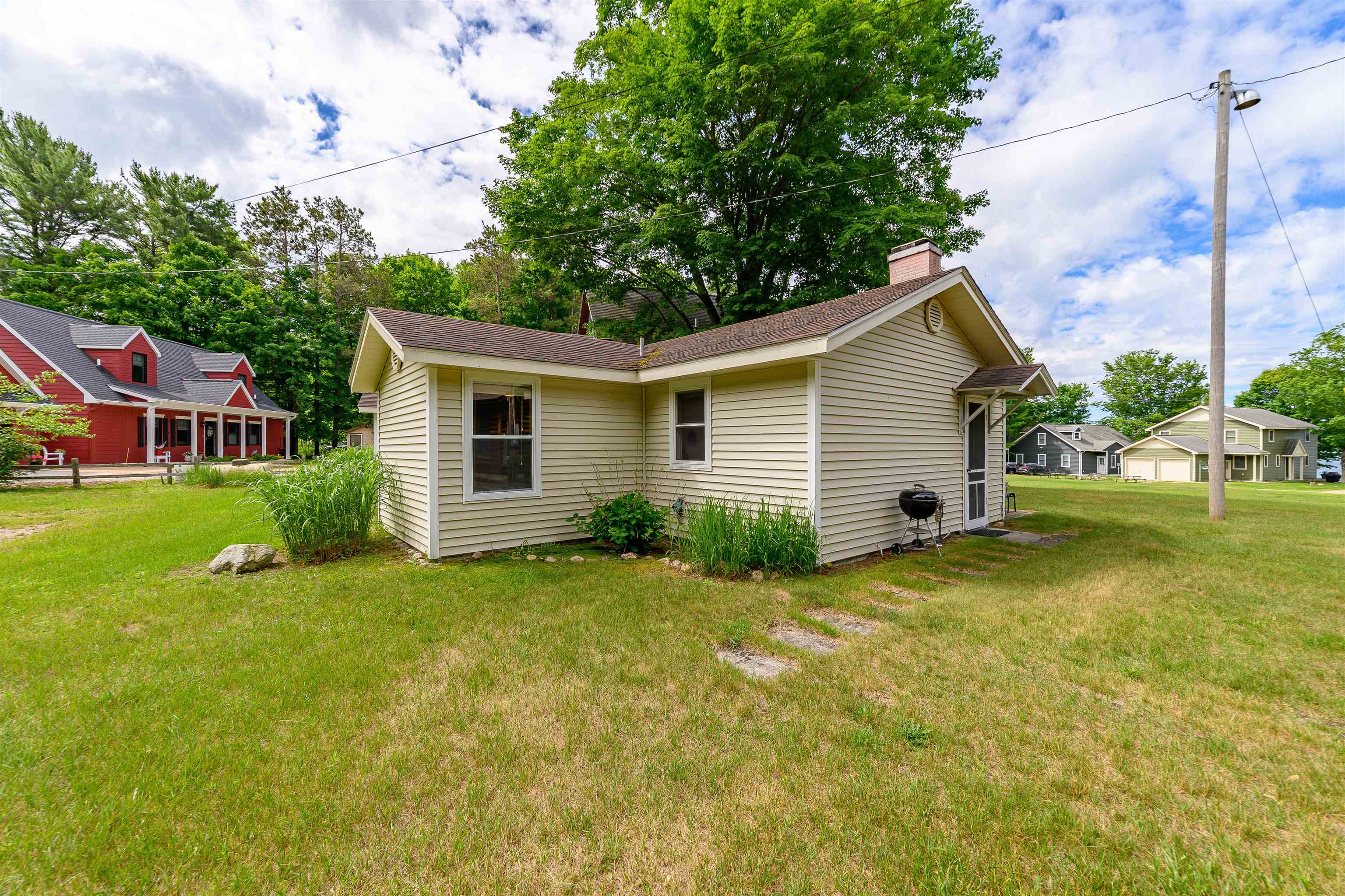 10836 Torchlight Lane Property Photo 15