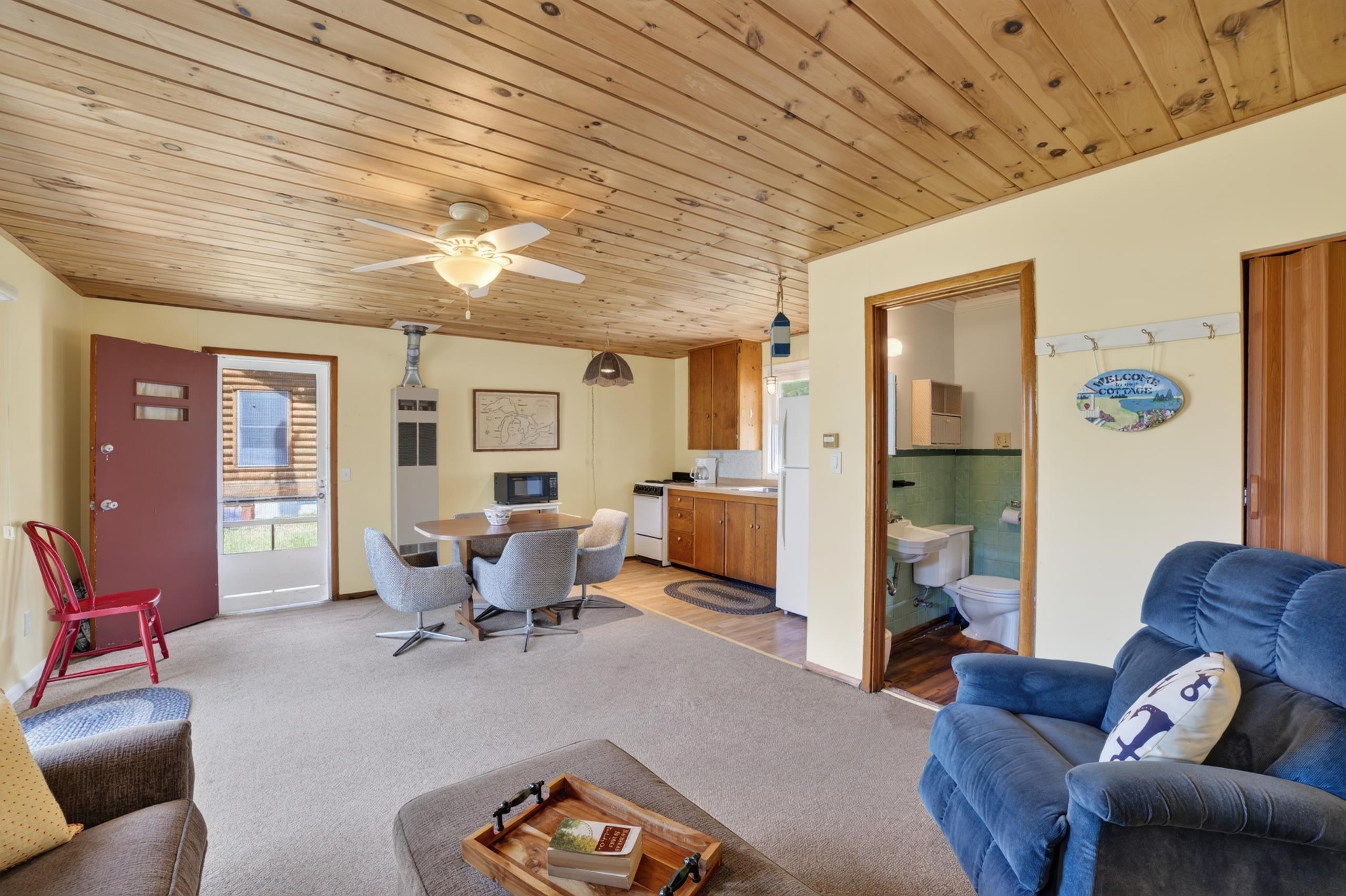 10836 Torchlight Lane Property Photo 22