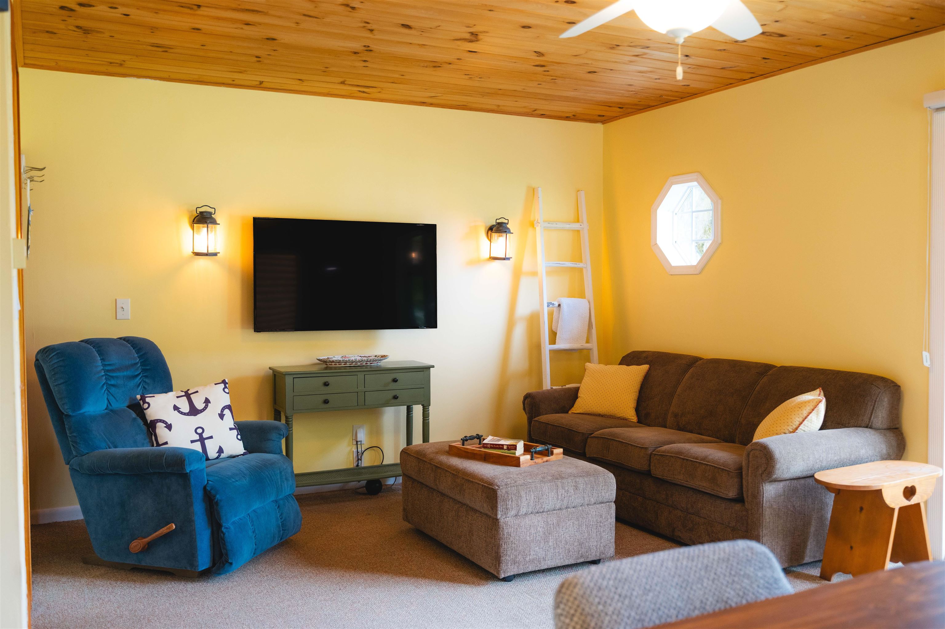 10836 Torchlight Lane Property Photo 25