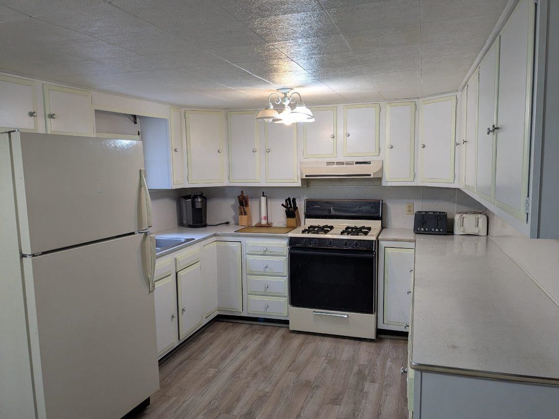 5533 E County Line Road Property Photo 7
