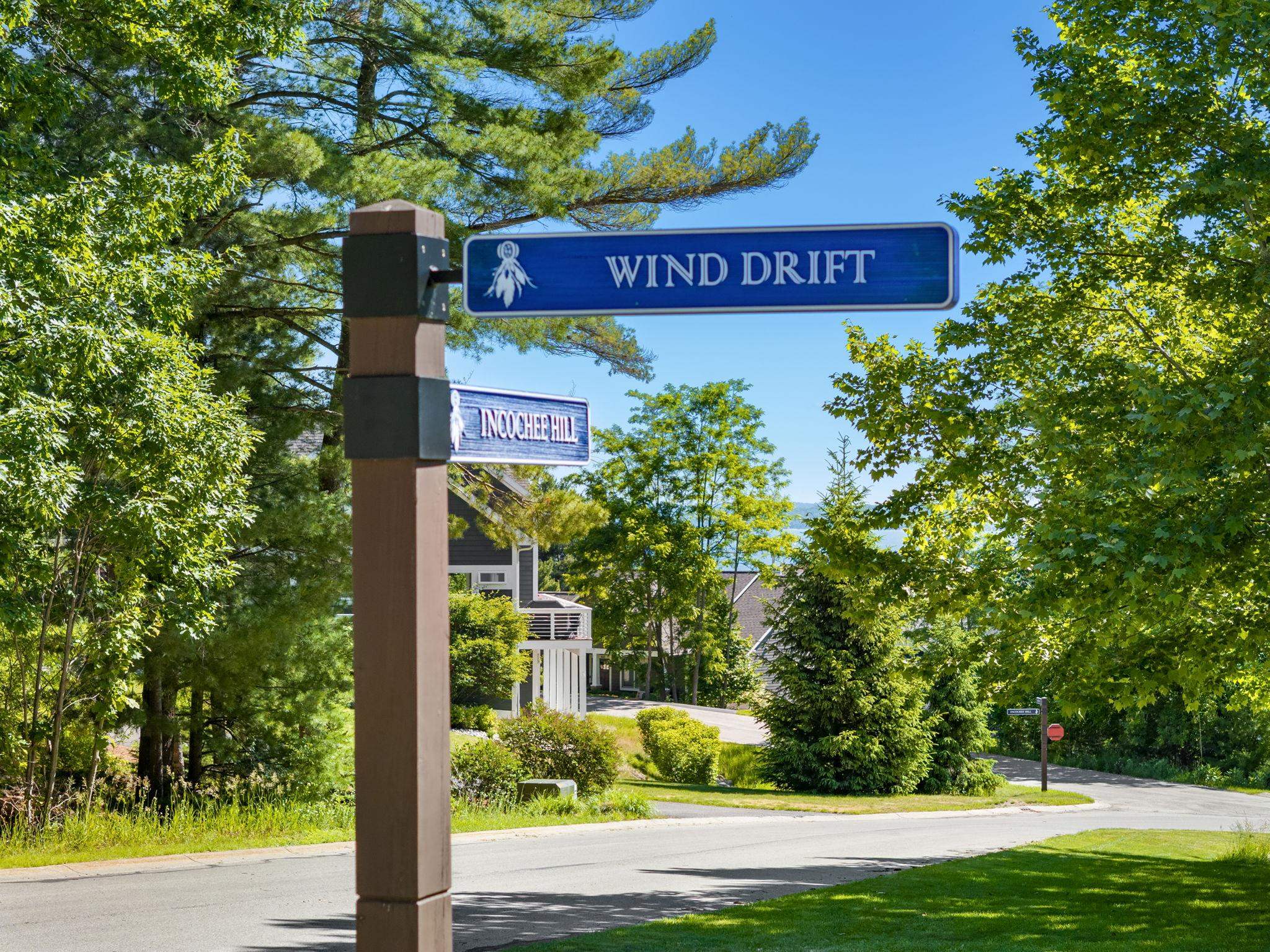 781 Wind Drift Drive Property Photo 1