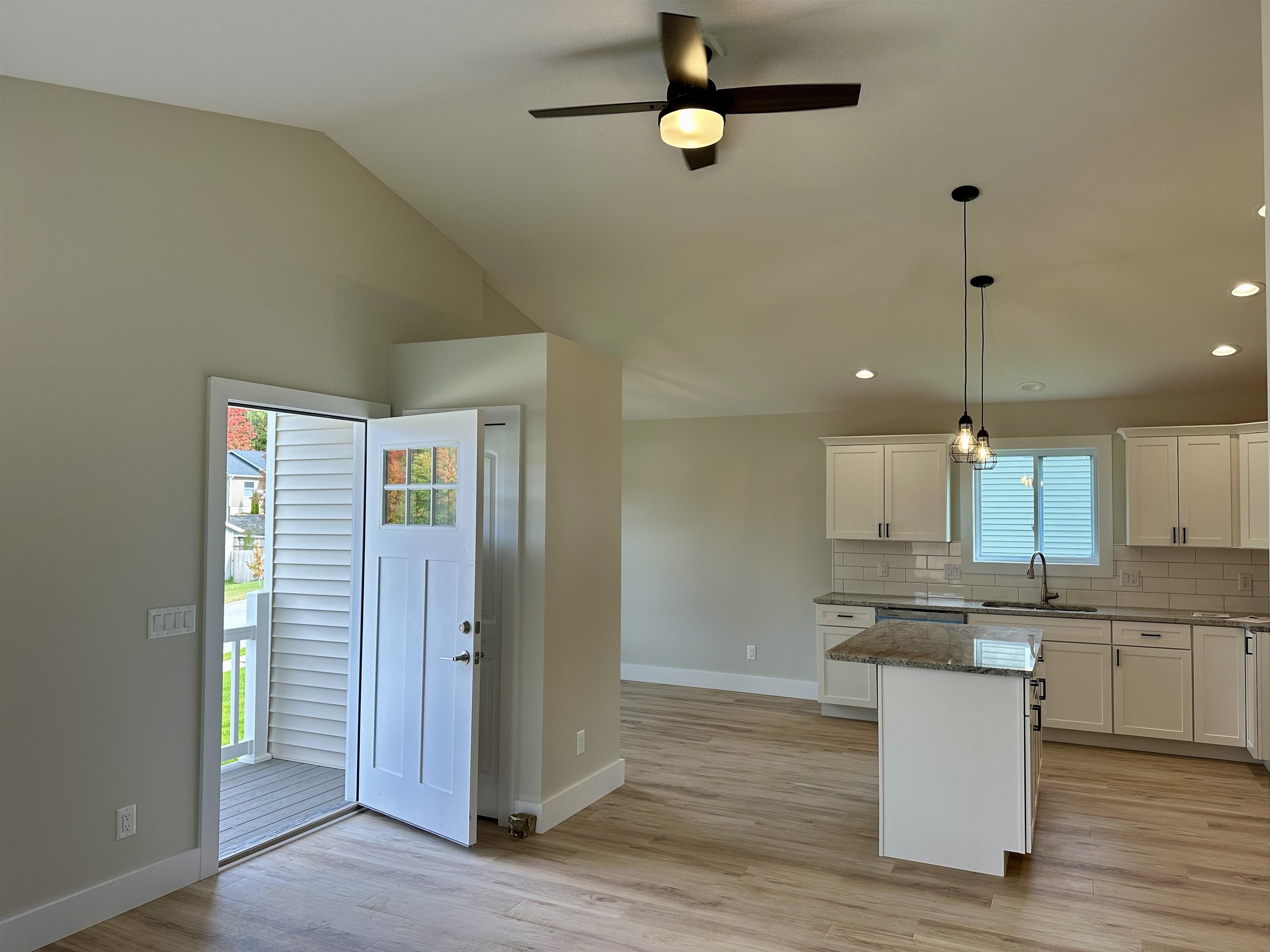 746 Ashland Drive Property Photo 8