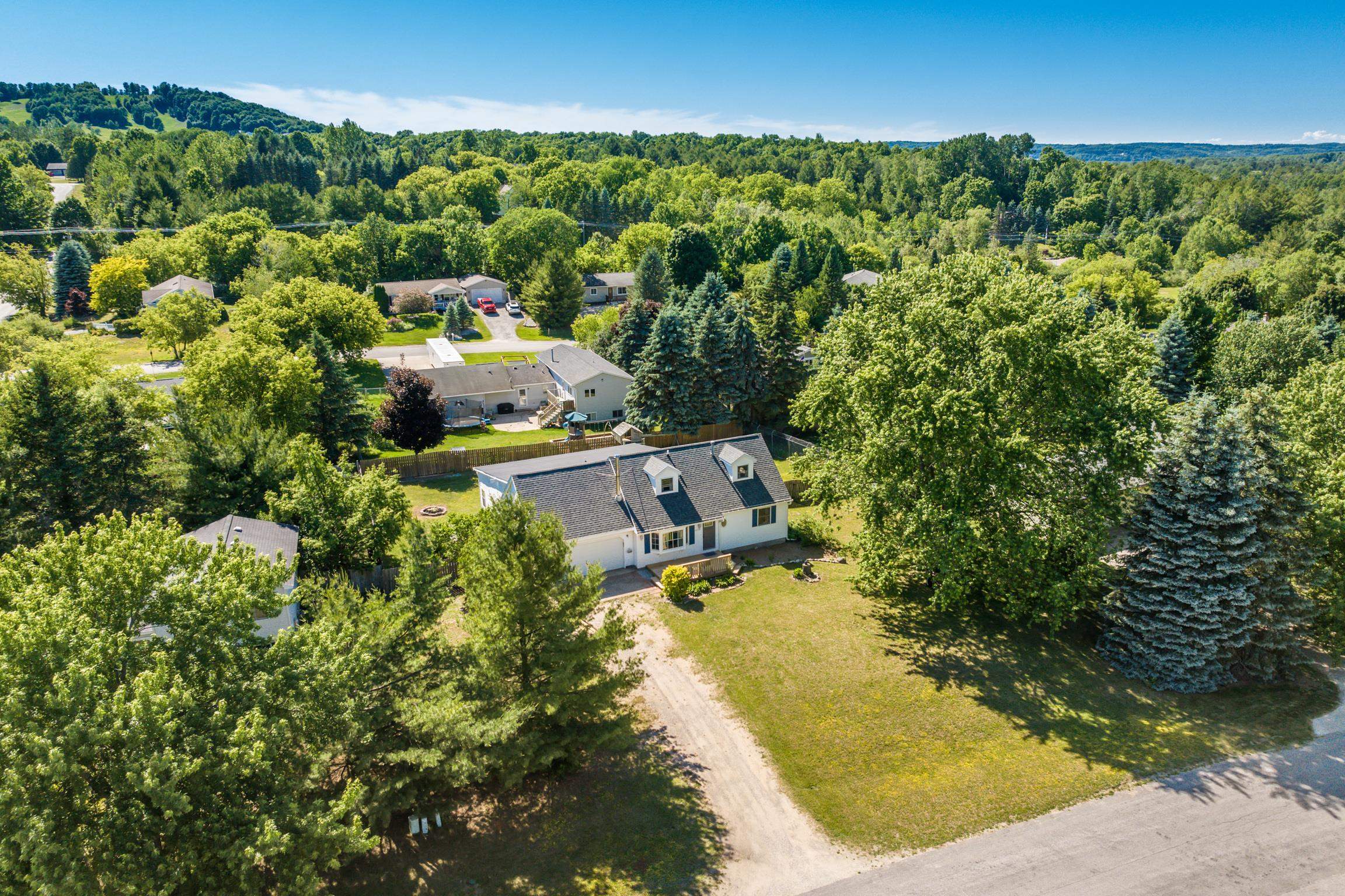 10530 S Walnut Drive Property Photo 1