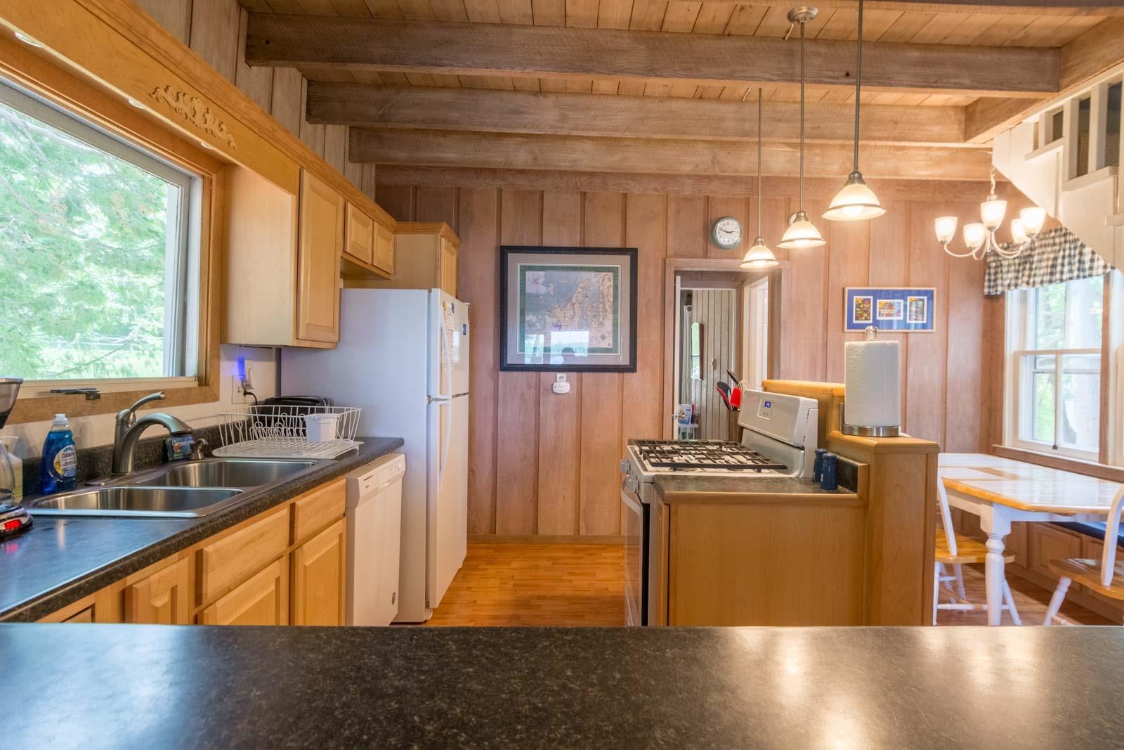530 E Harbor Highway Property Photo 10