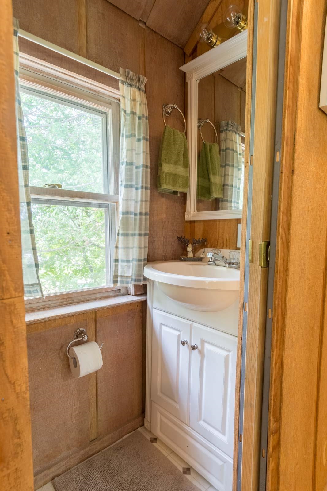 530 E Harbor Highway Property Photo 24