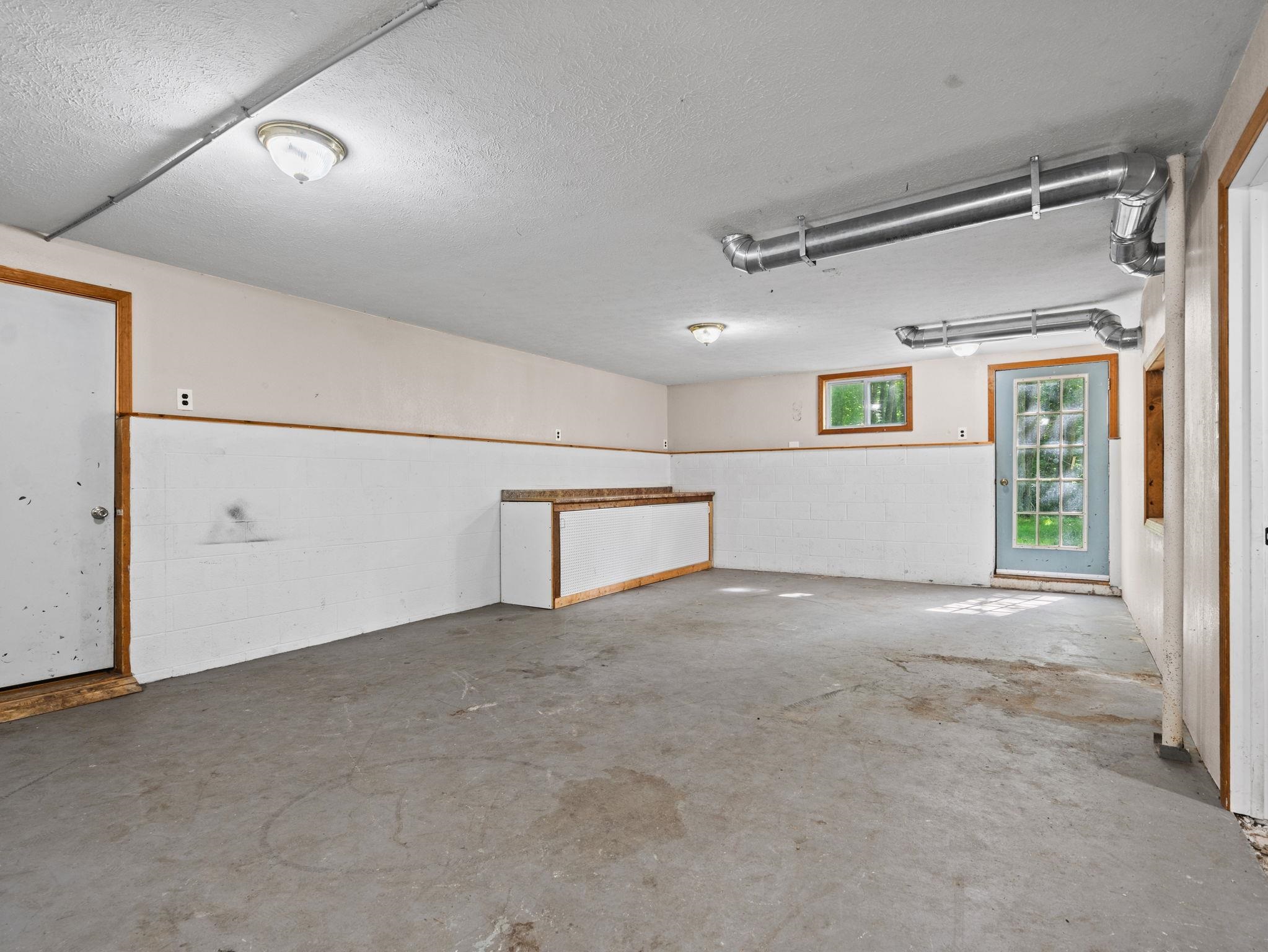 3527 S 31 Road Property Photo 35