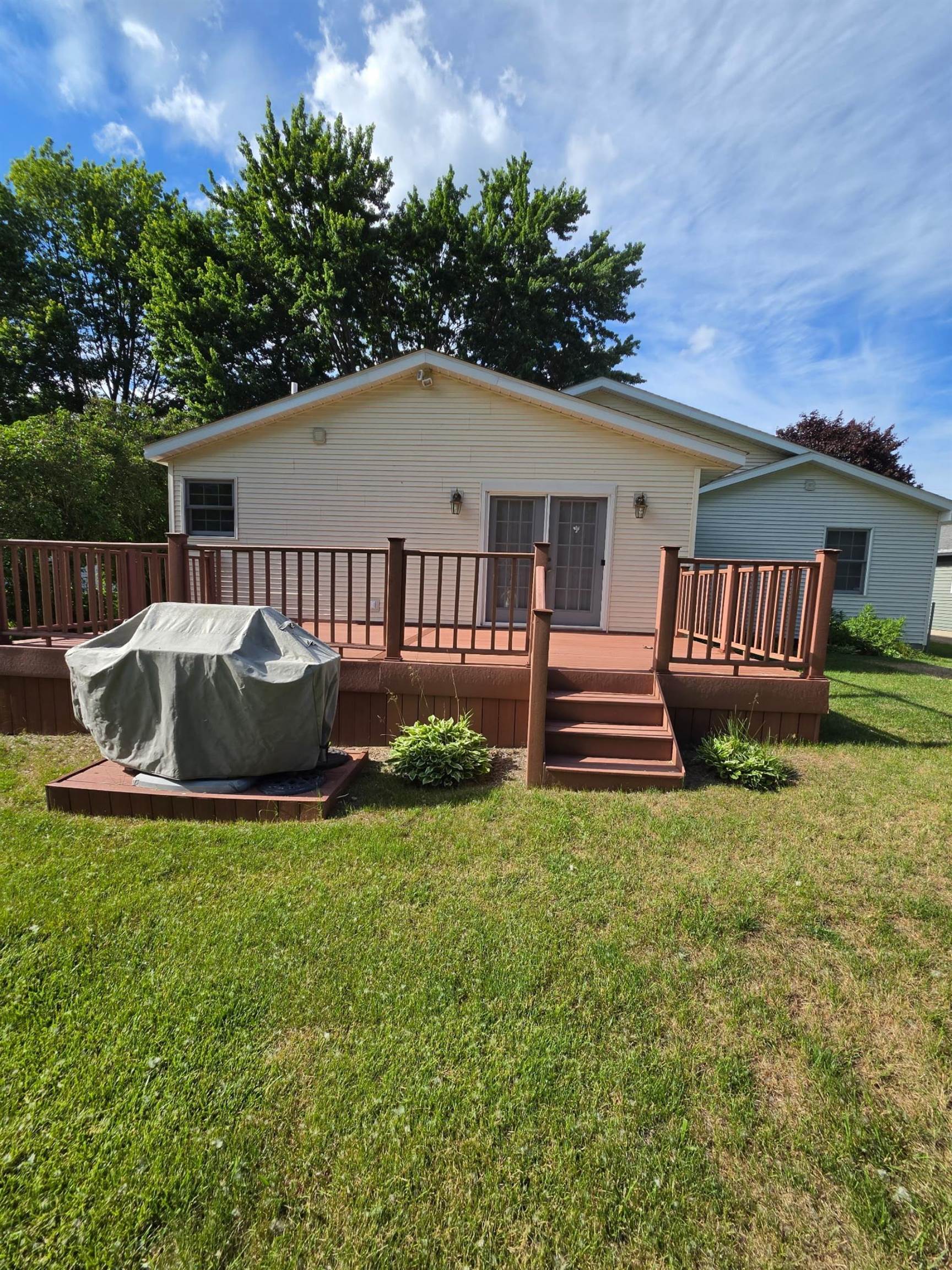 557 Townline Road Property Photo 5