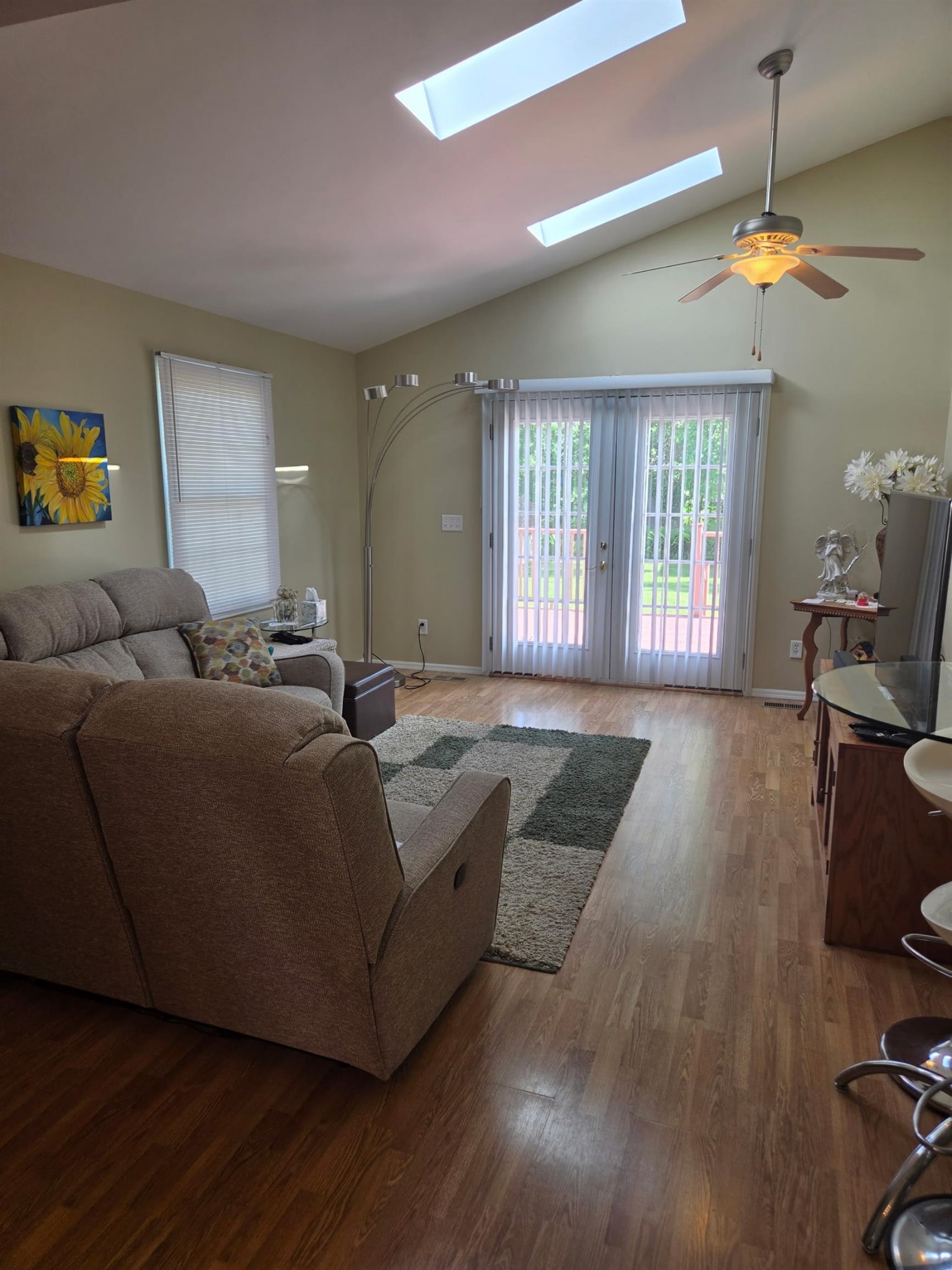557 Townline Road Property Photo 15