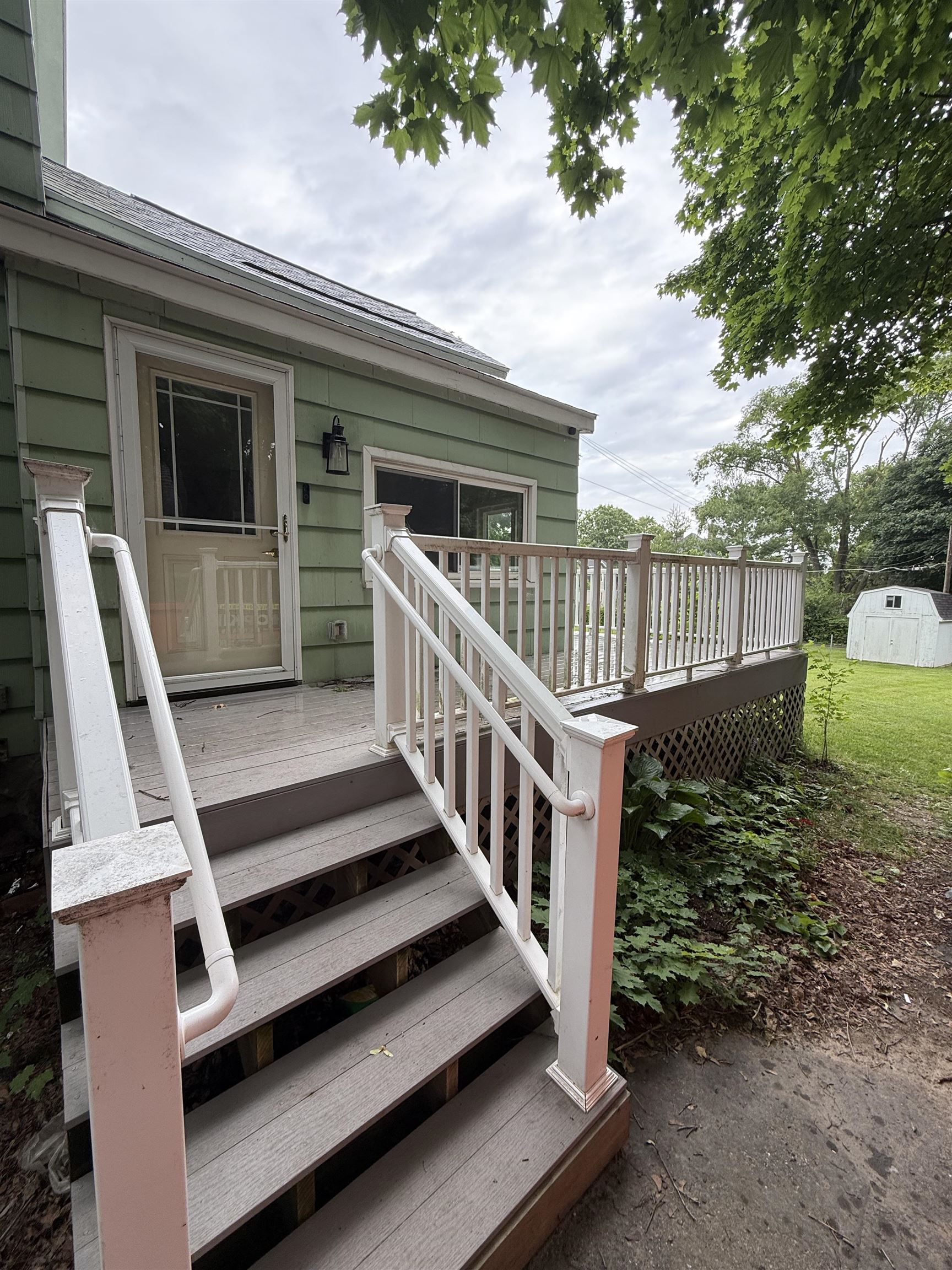 414 N Maple Street Property Photo 11