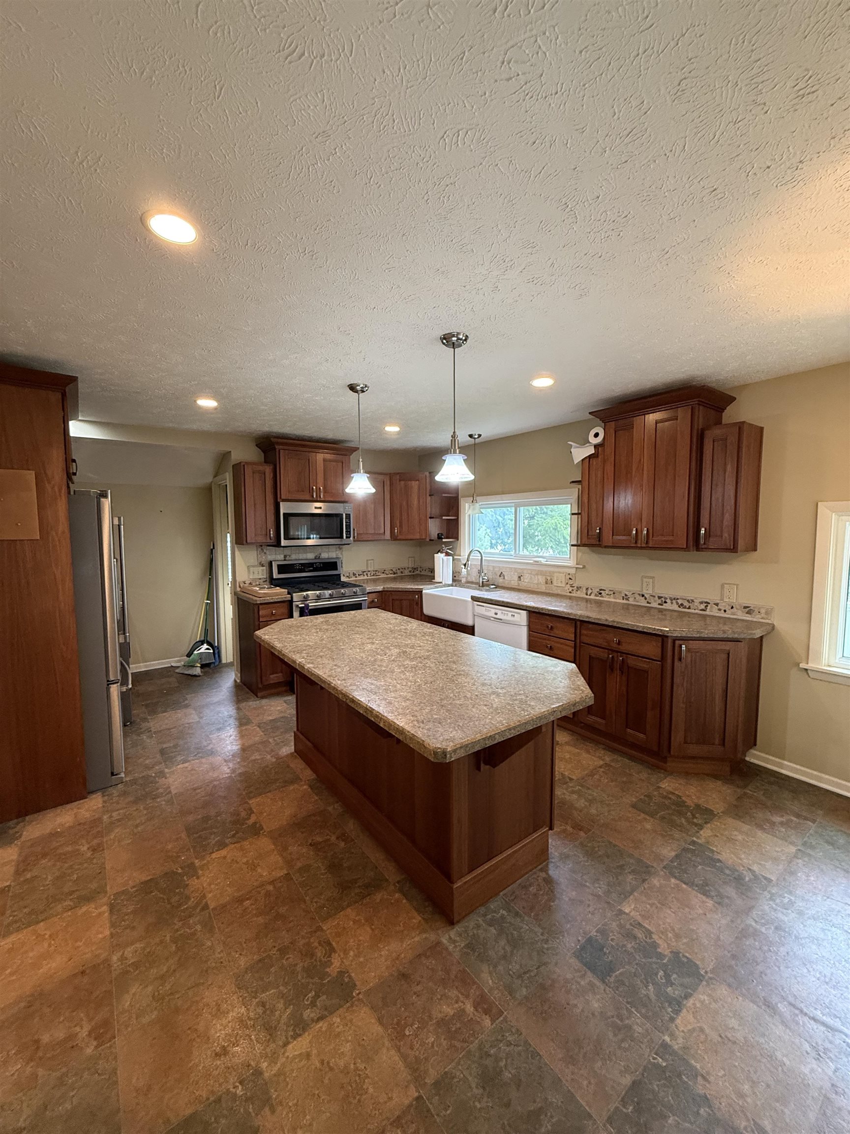 414 N Maple Street Property Photo 20