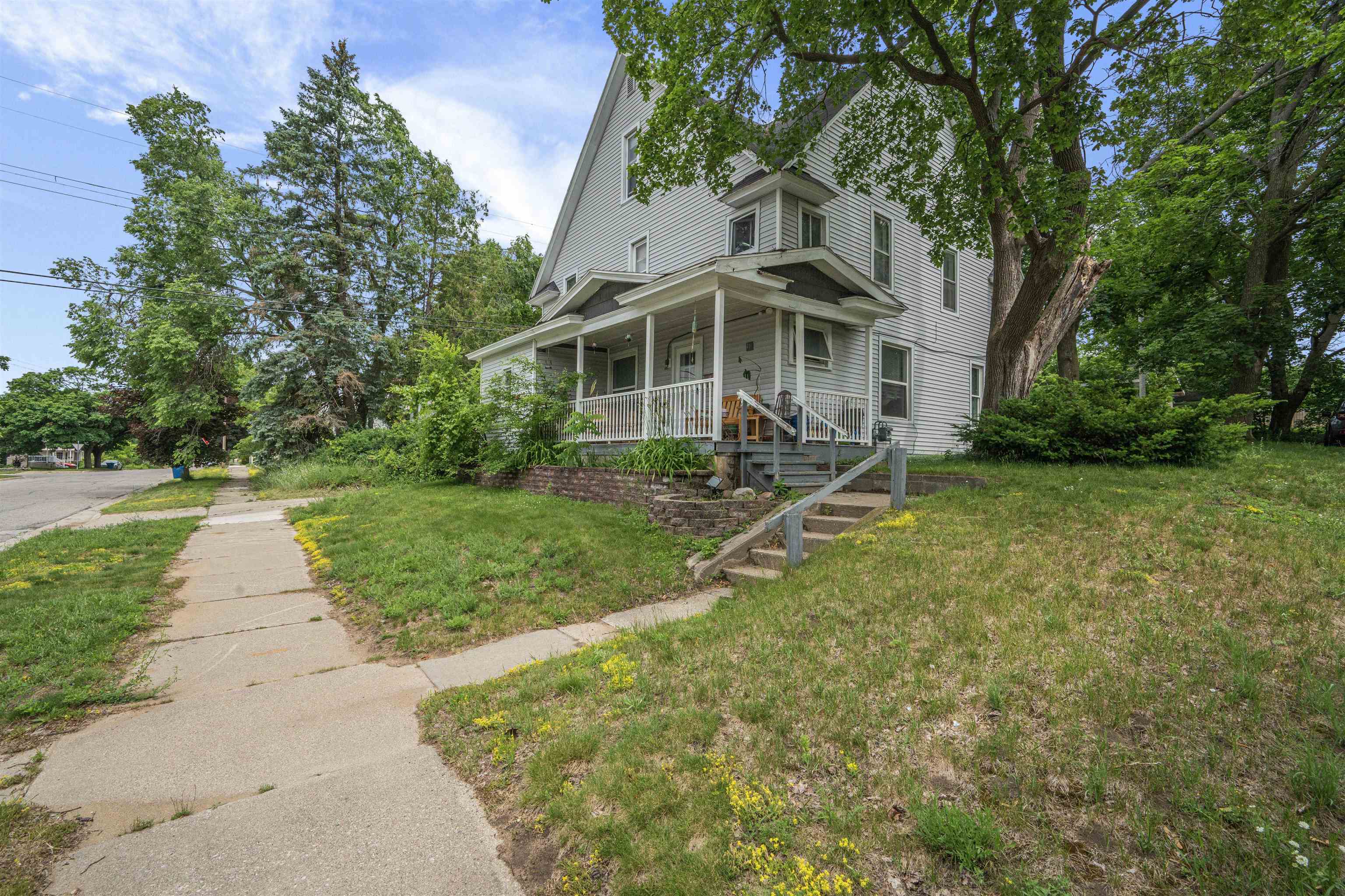 314 E Pine Property Photo 43