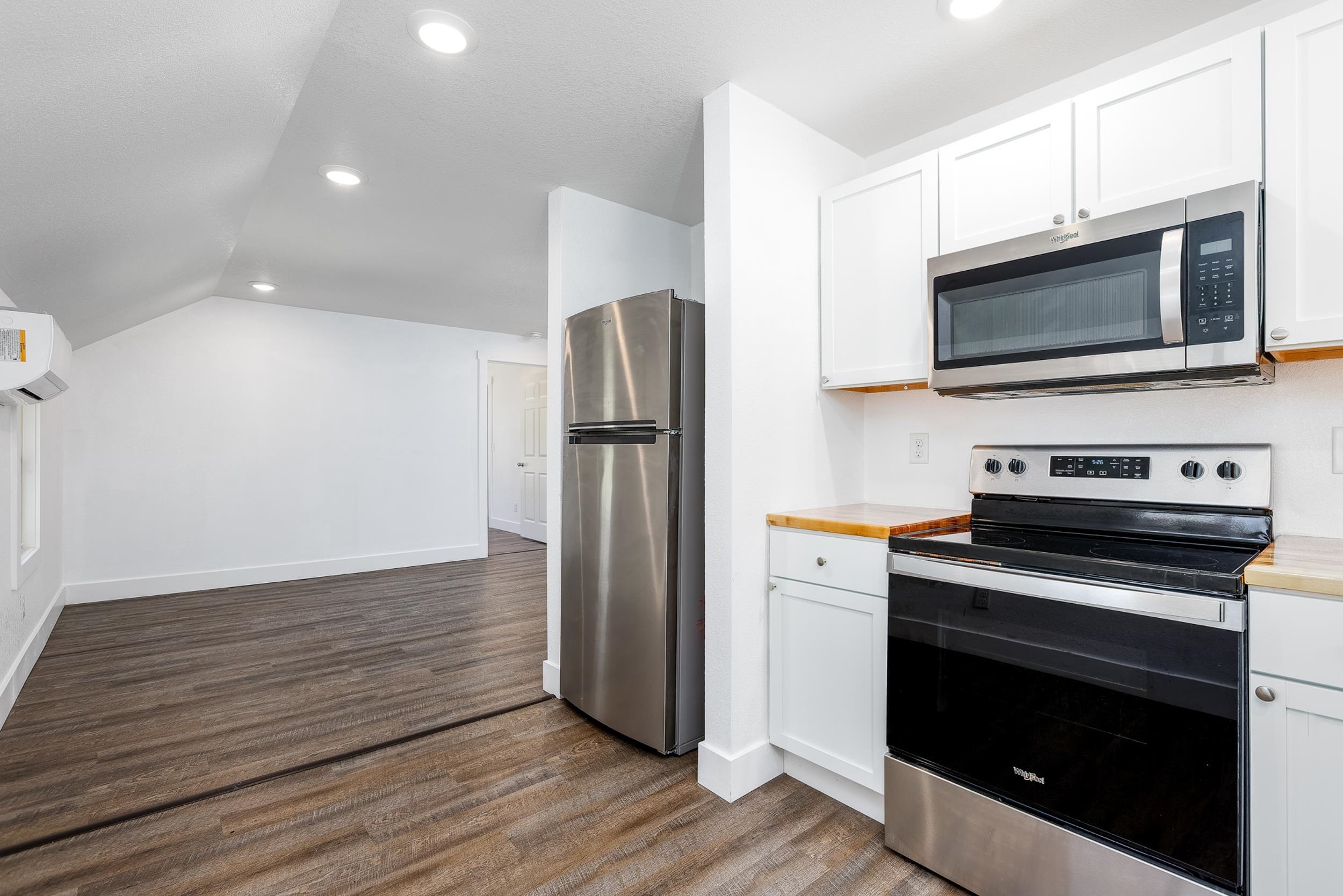 812 Forest Avenue Property Photo 11