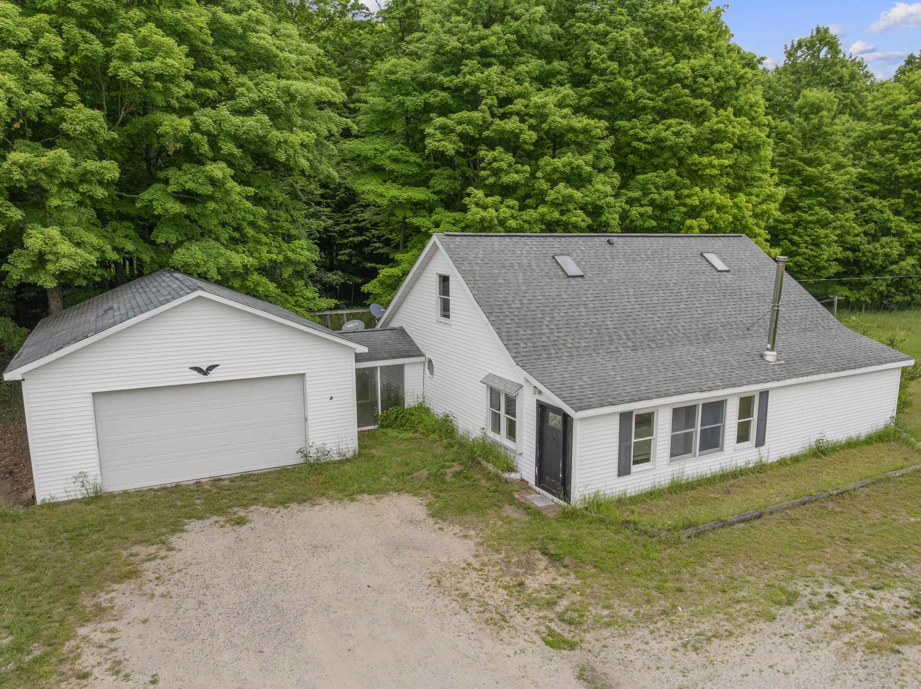 10080 Homestead Road Property Photo 1