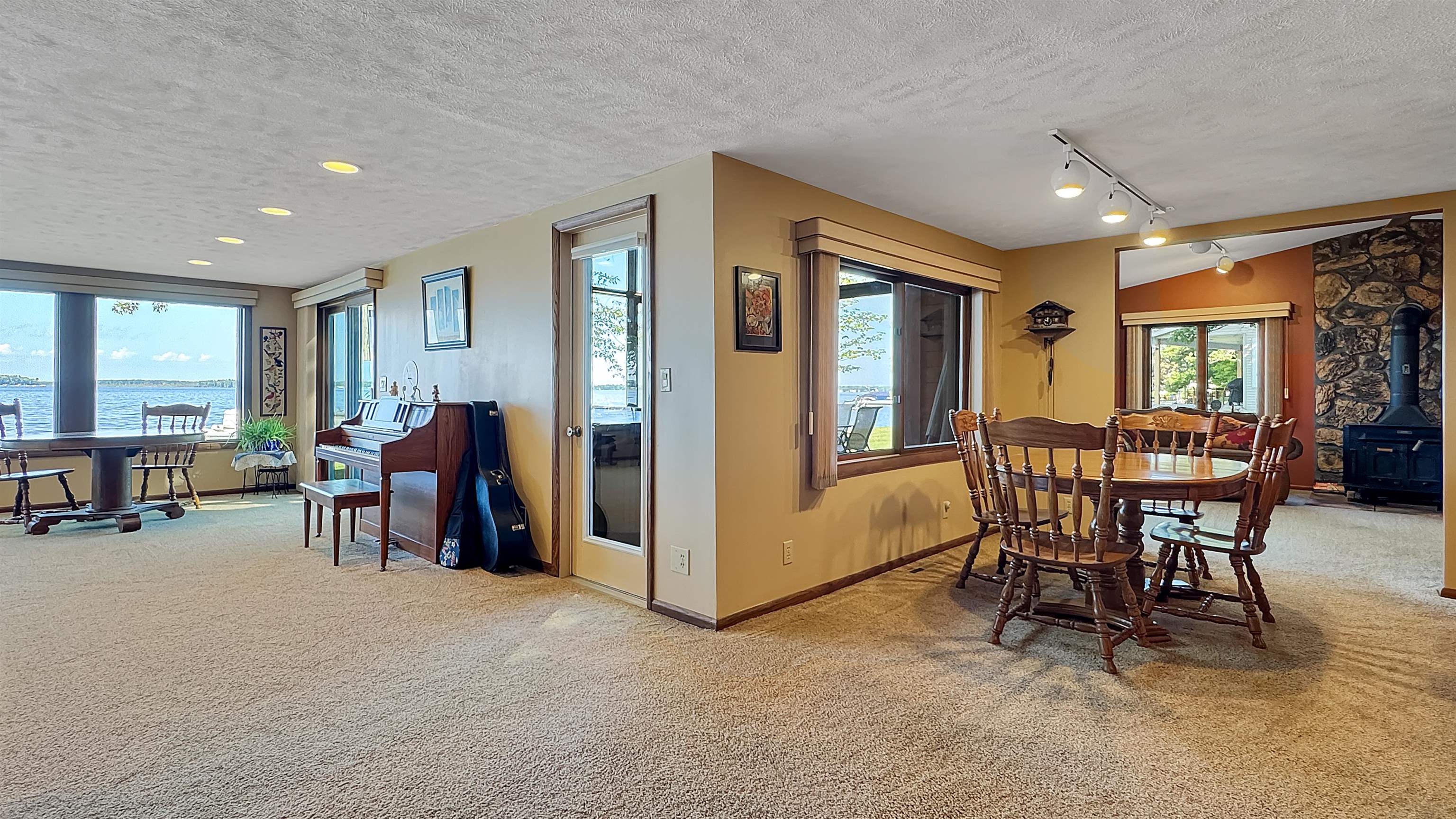 311 E Lake Mitchell Drive Property Photo 15