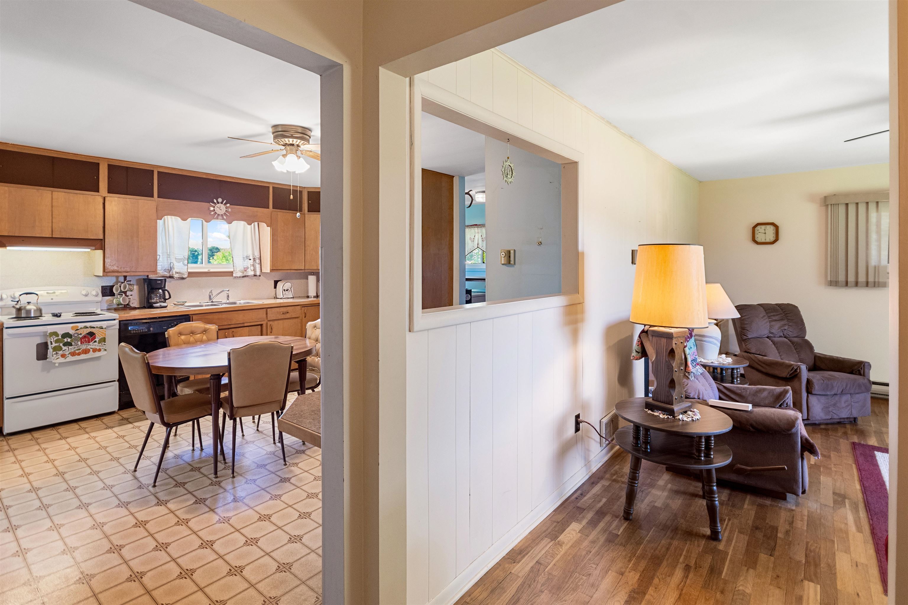 3102 S 9 Road Property Photo 18