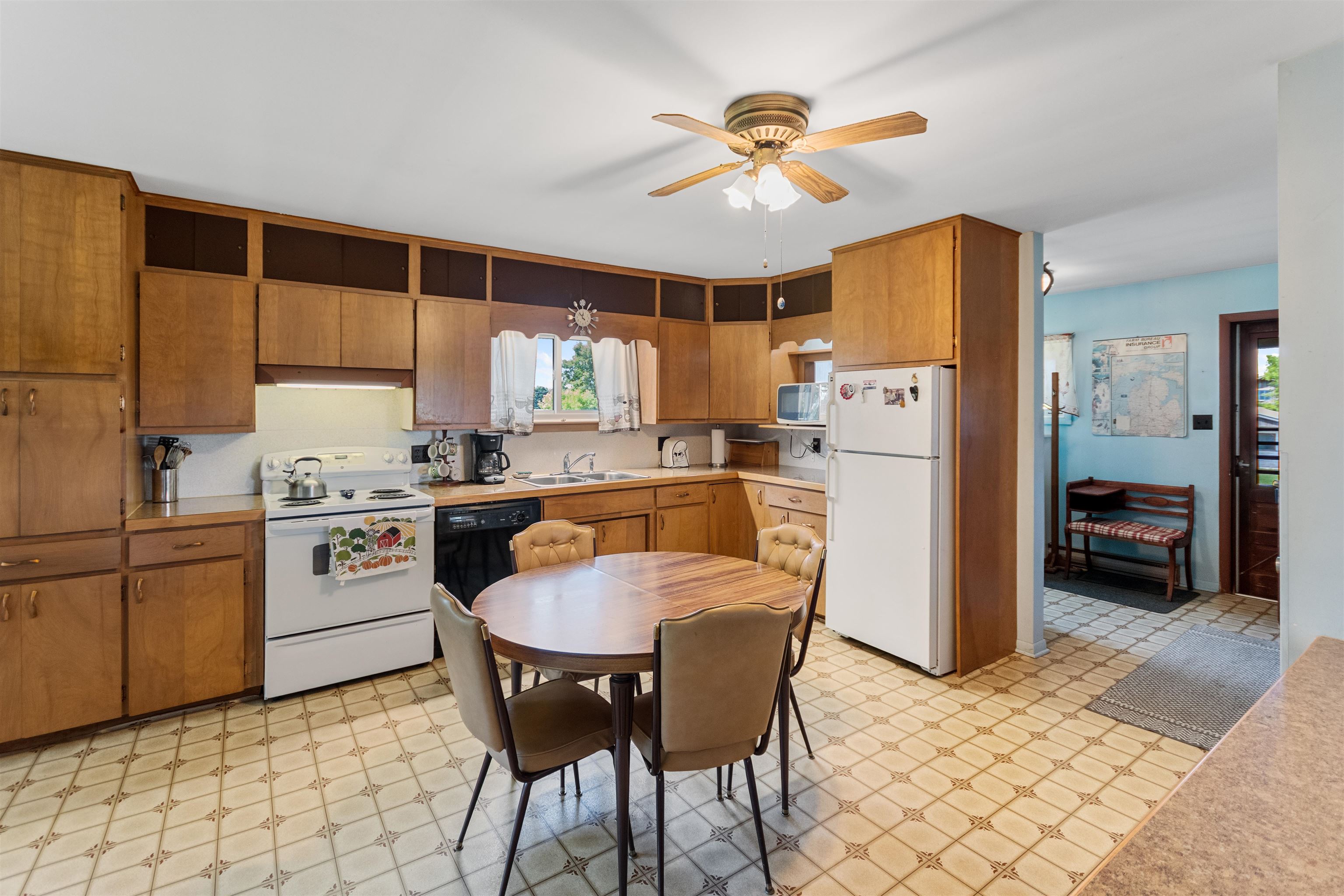 3102 S 9 Road Property Photo 20