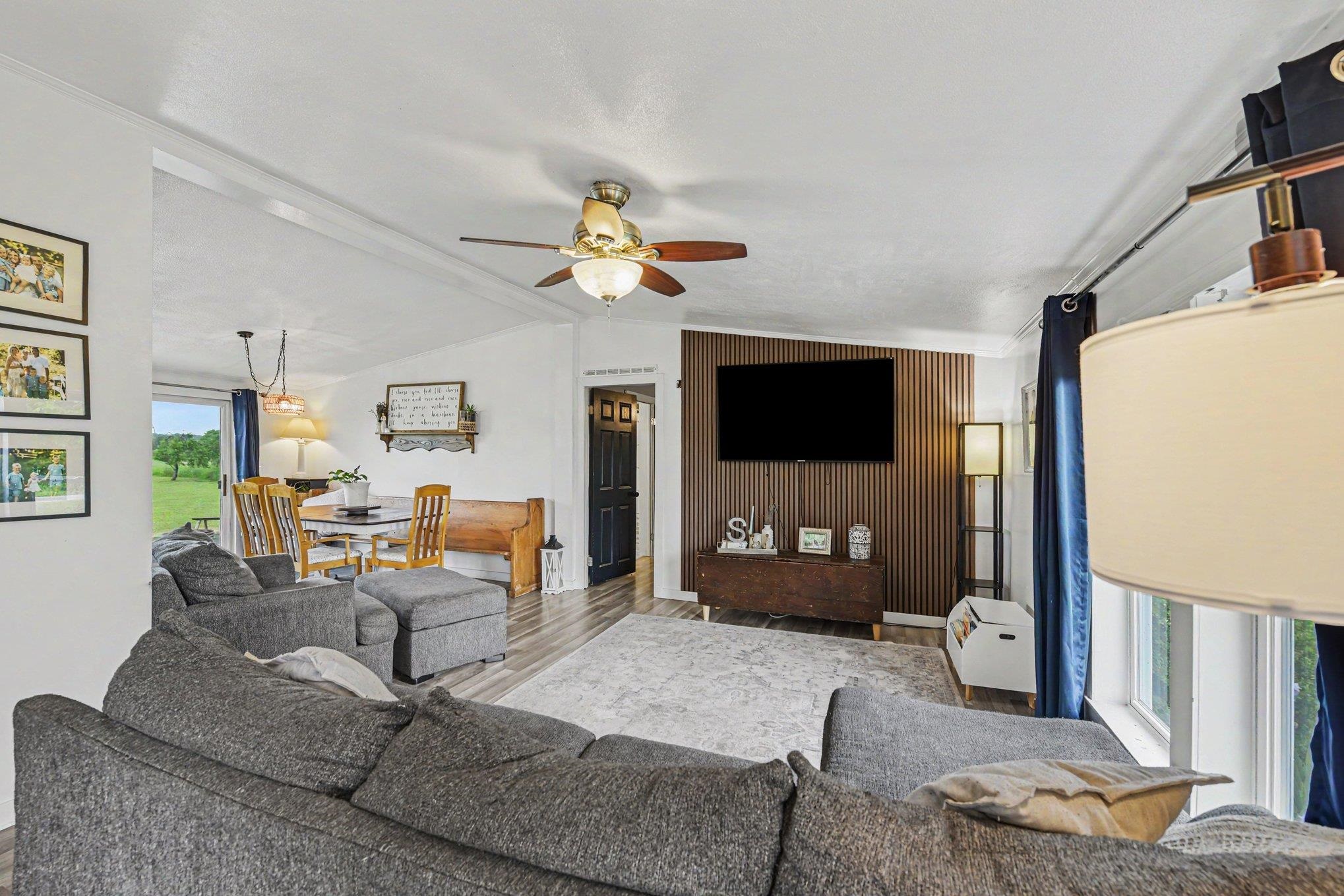 14625 Springwood Road Property Photo 4