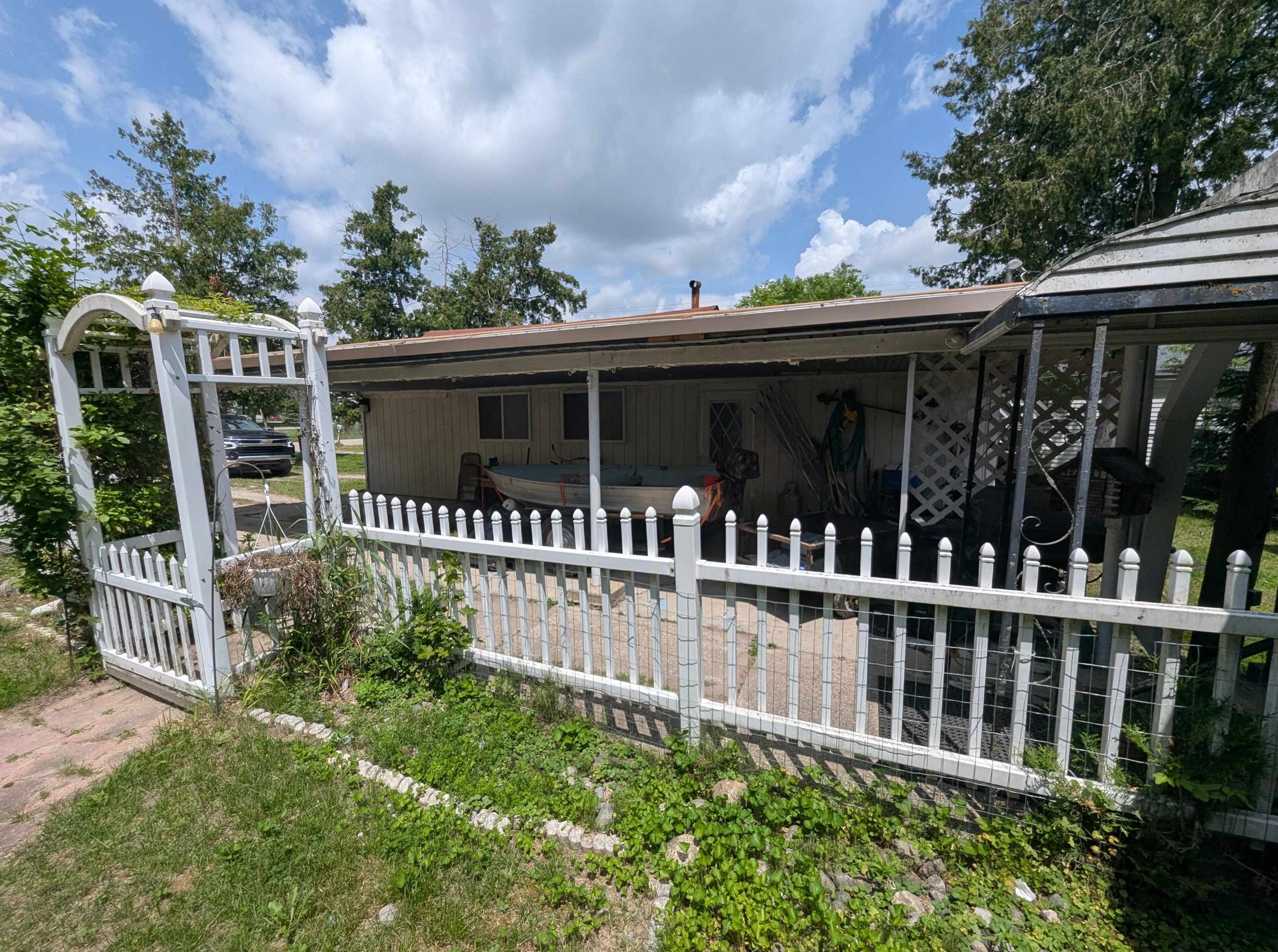 3525 East City Limits Road Property Photo 17