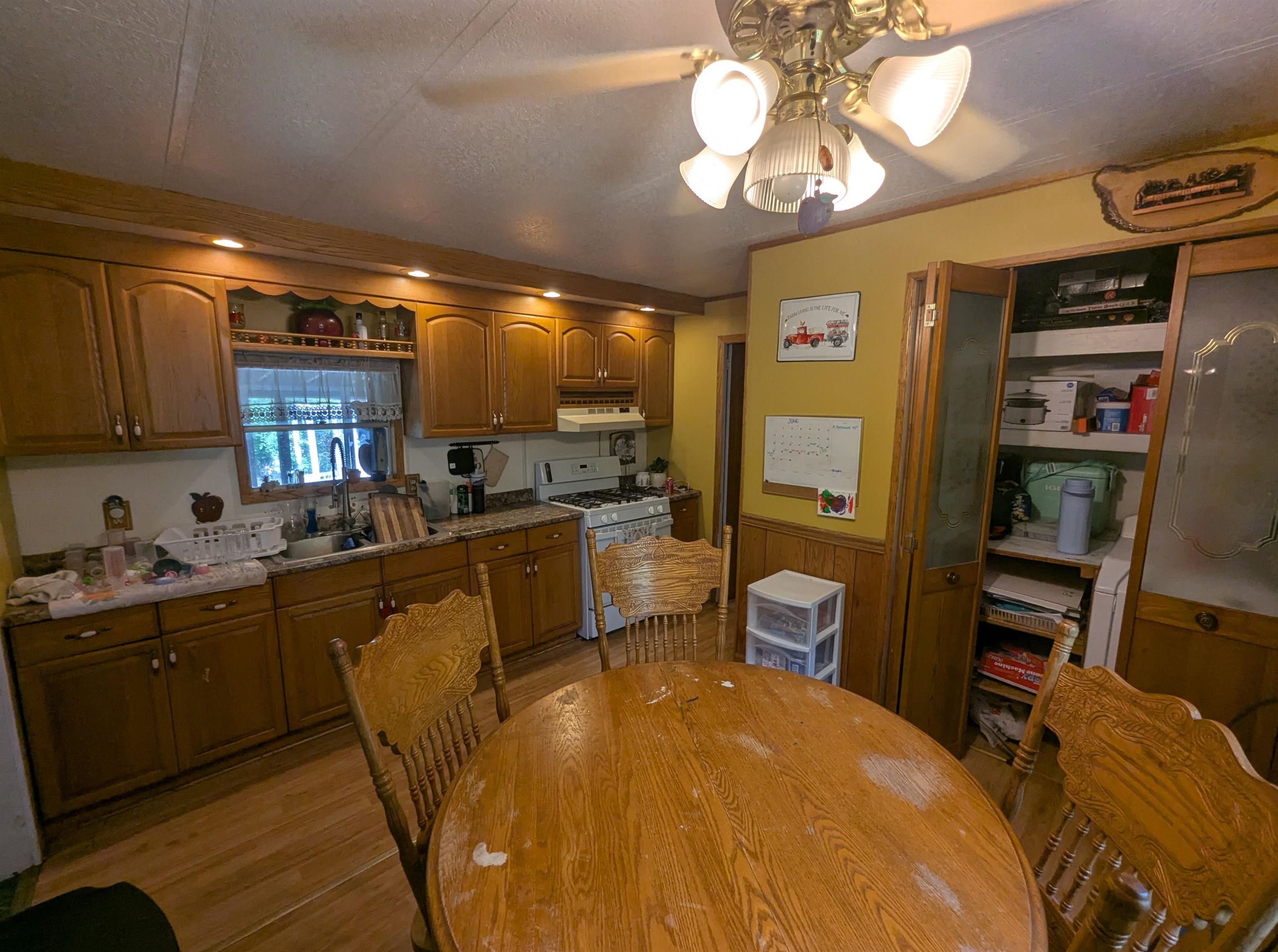 3525 East City Limits Road Property Photo 32