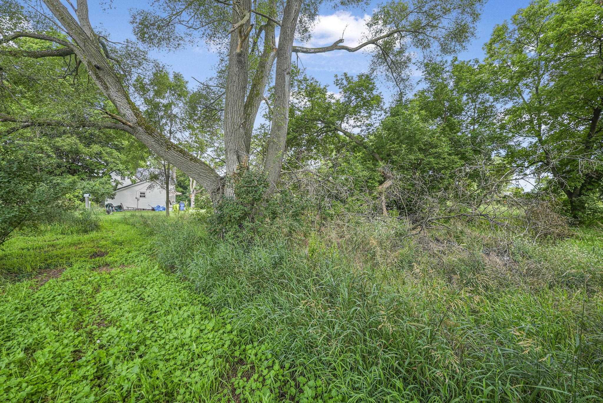1583 State Street Property Photo 32