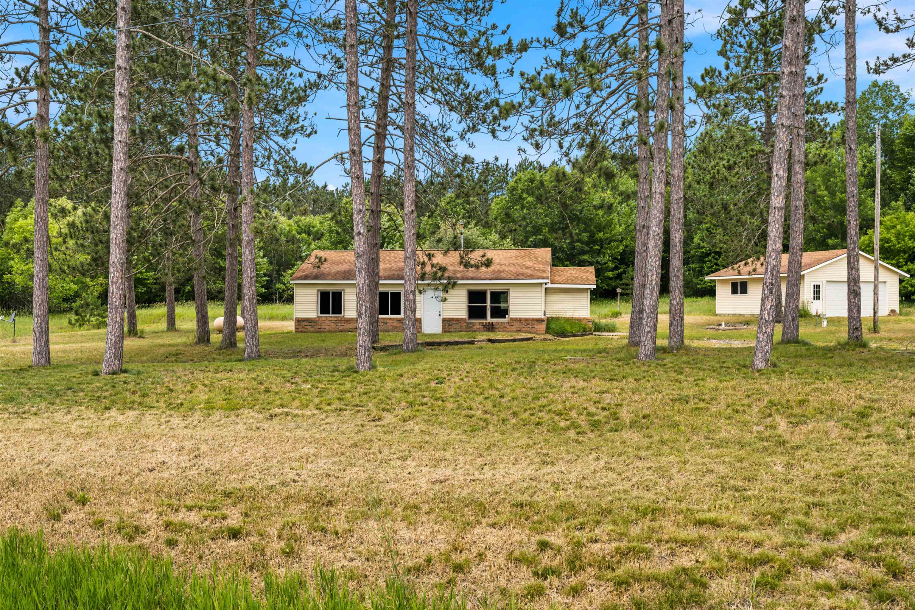 2655 E County Line Road Property Photo 1