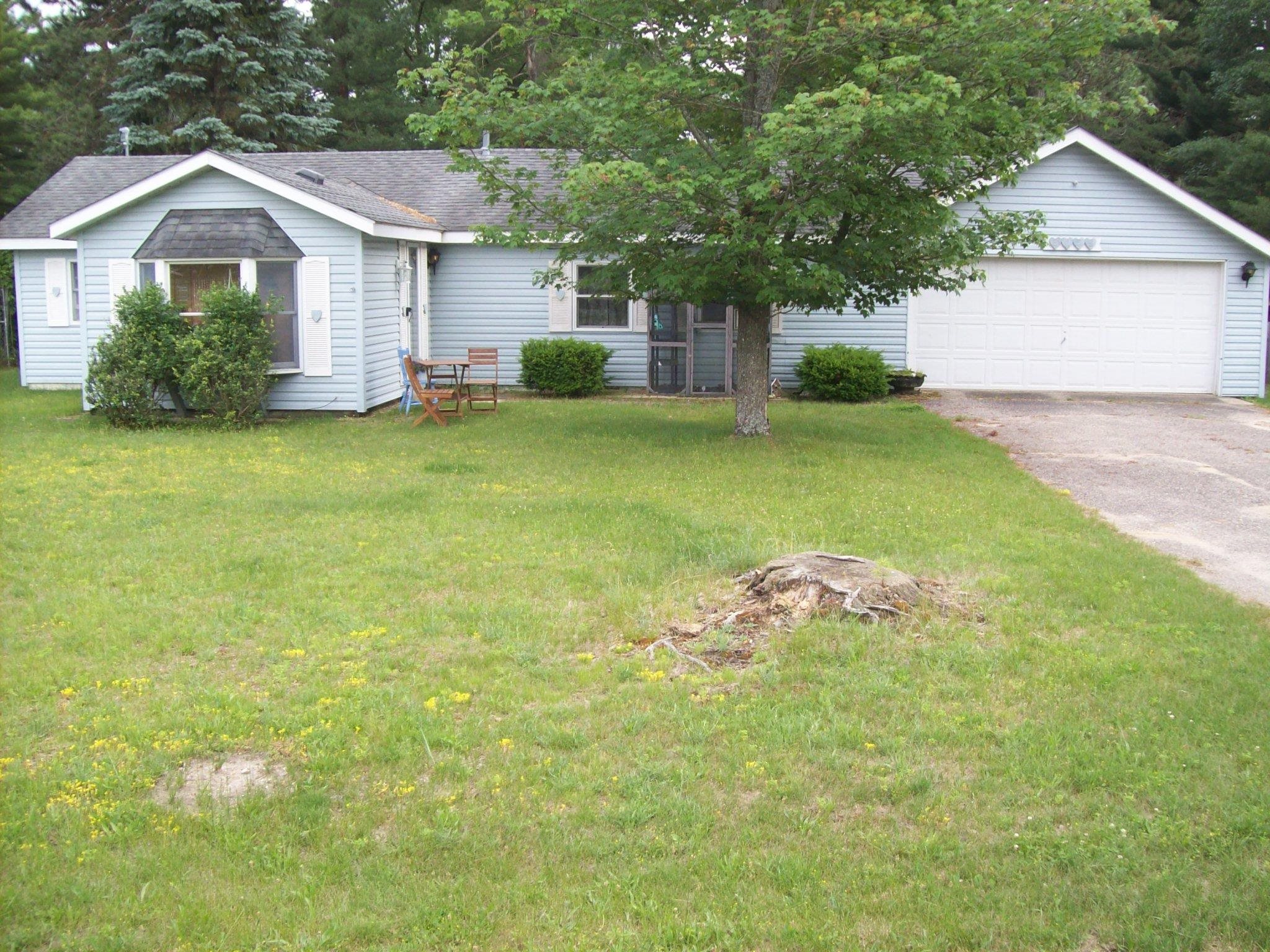 9136 Richfield Court Property Photo 1