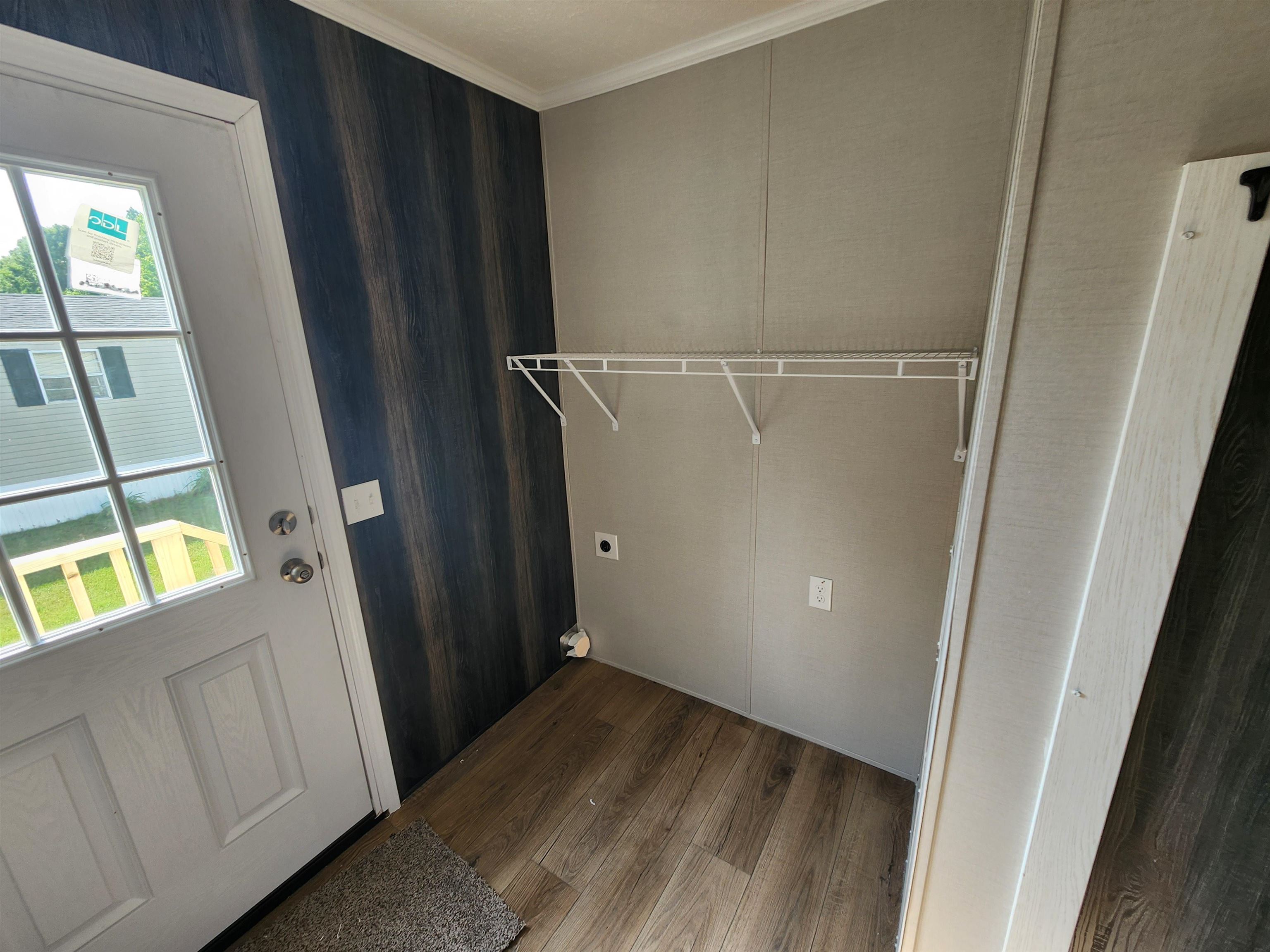 9163 Elsie Avenue Property Photo 13