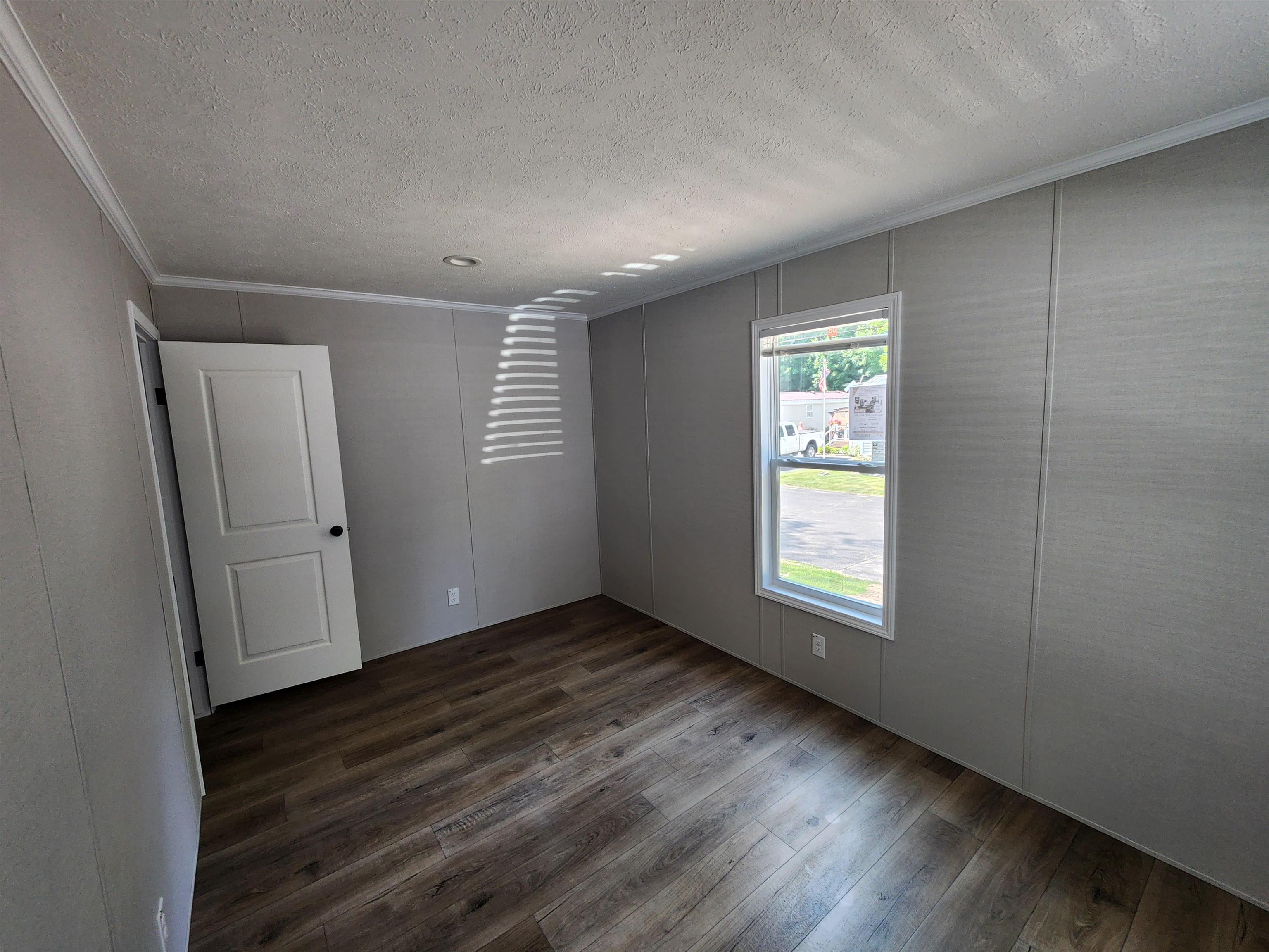 9163 Elsie Avenue Property Photo 14