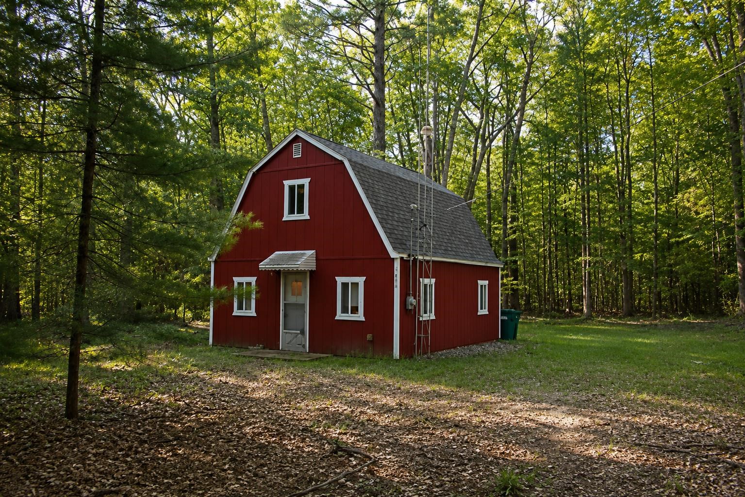 2425 Cora Lane