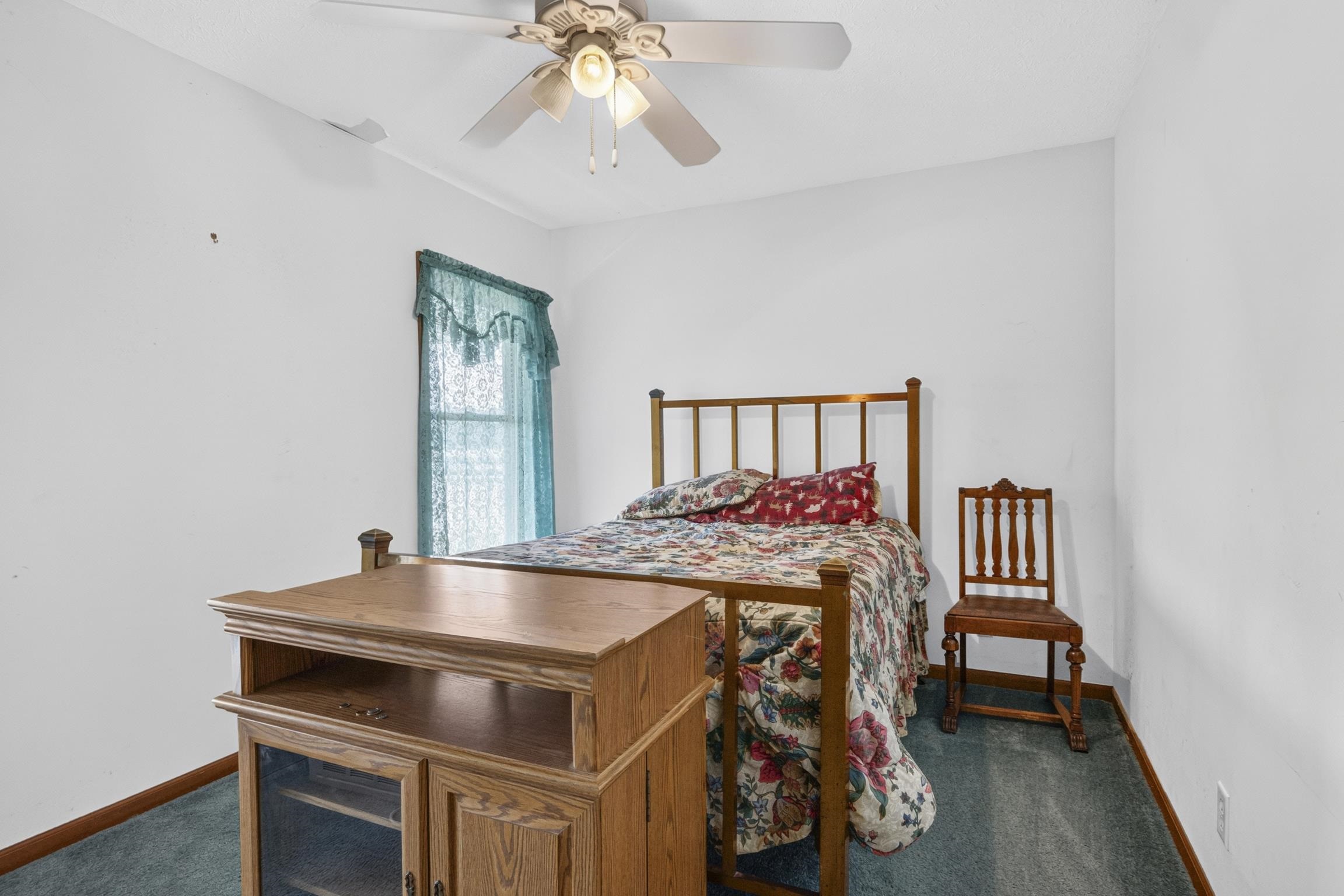 16043 Wagner Road Property Photo 13
