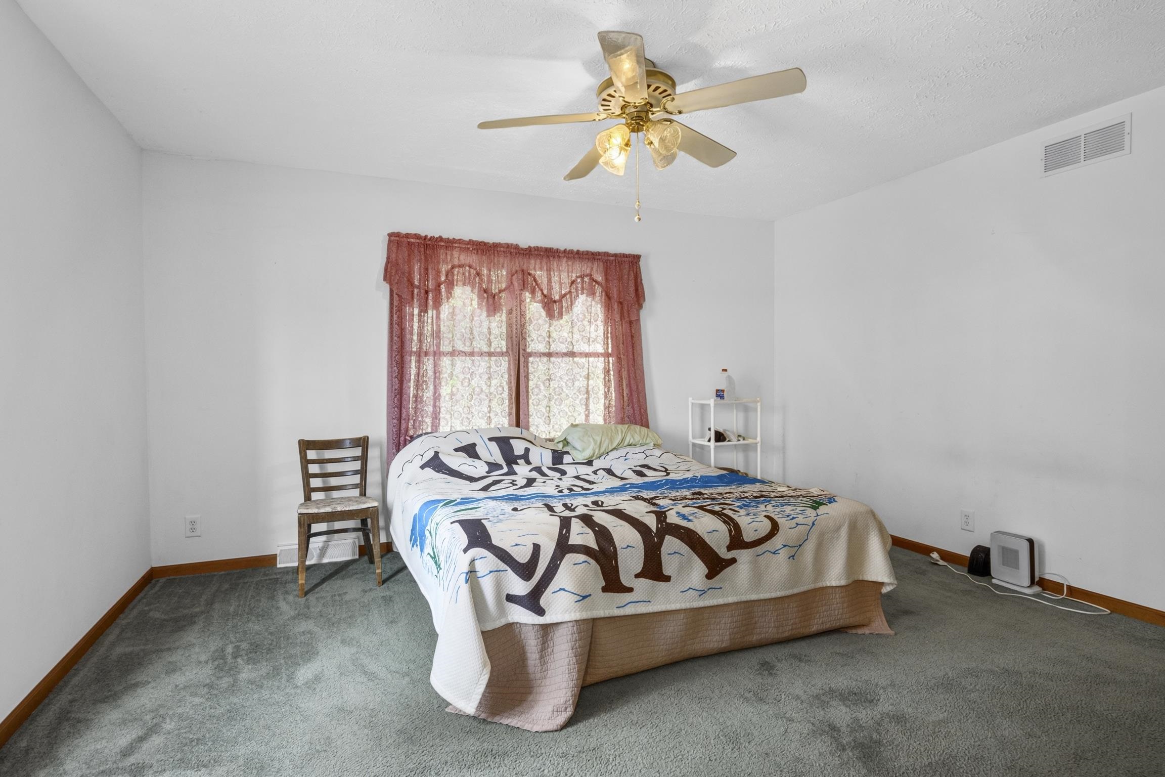 16043 Wagner Road Property Photo 14