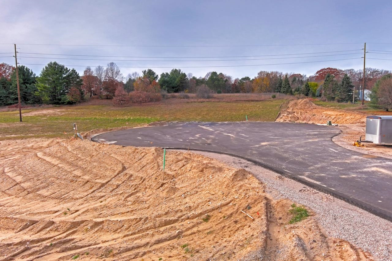 35 Jojack Run Property Photo 4