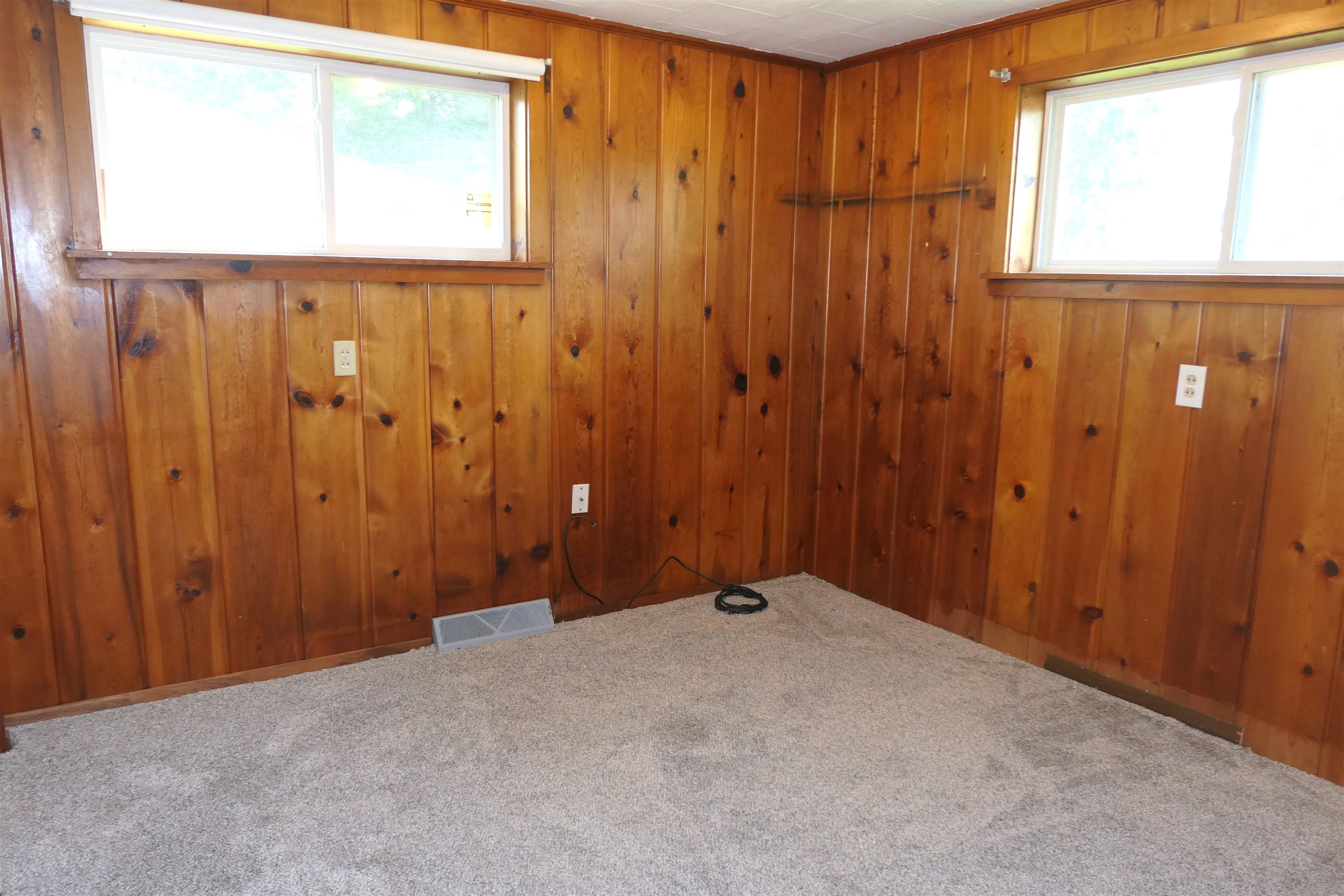135 Riverside Drive Property Photo 21