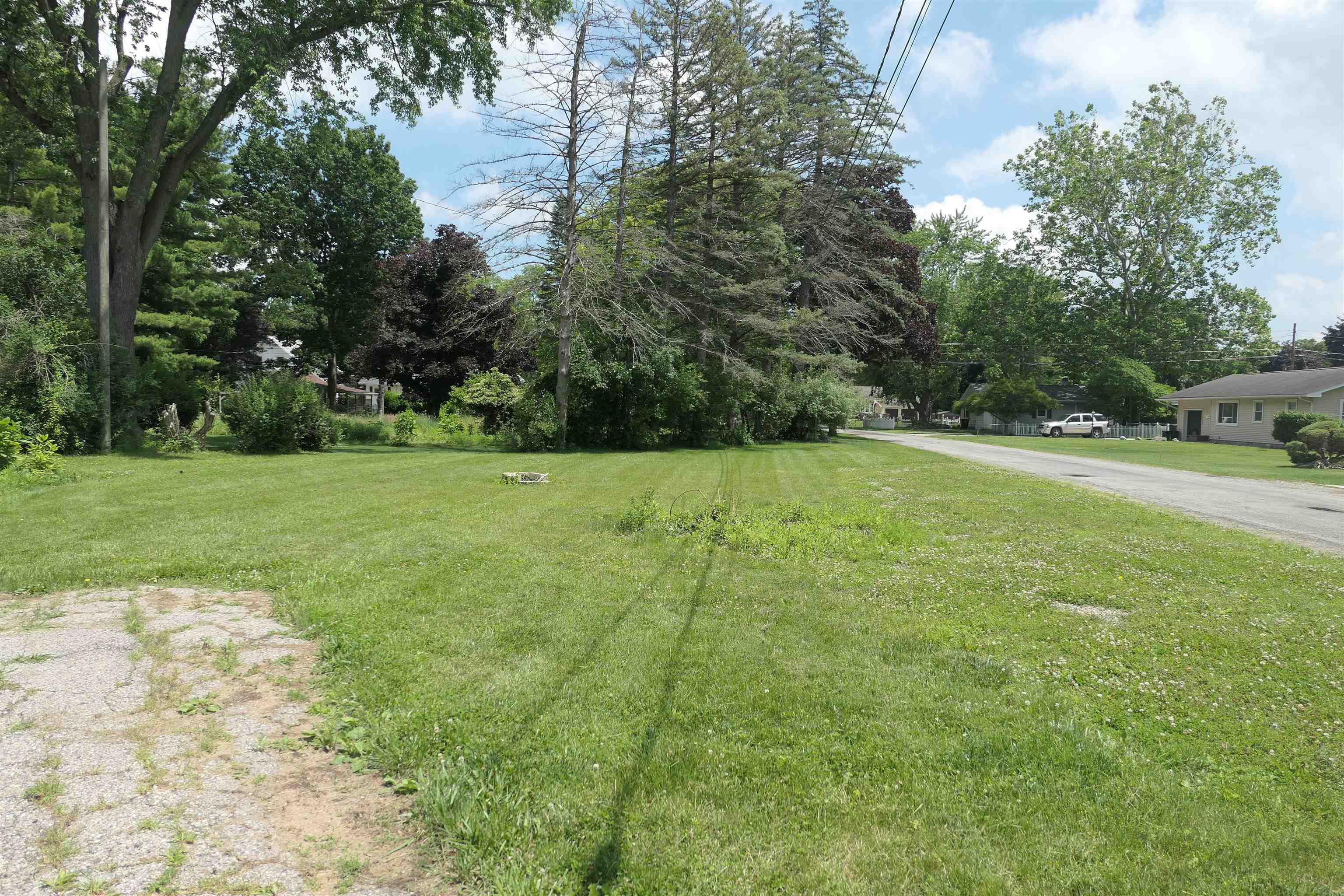 135 Riverside Drive Property Photo 25