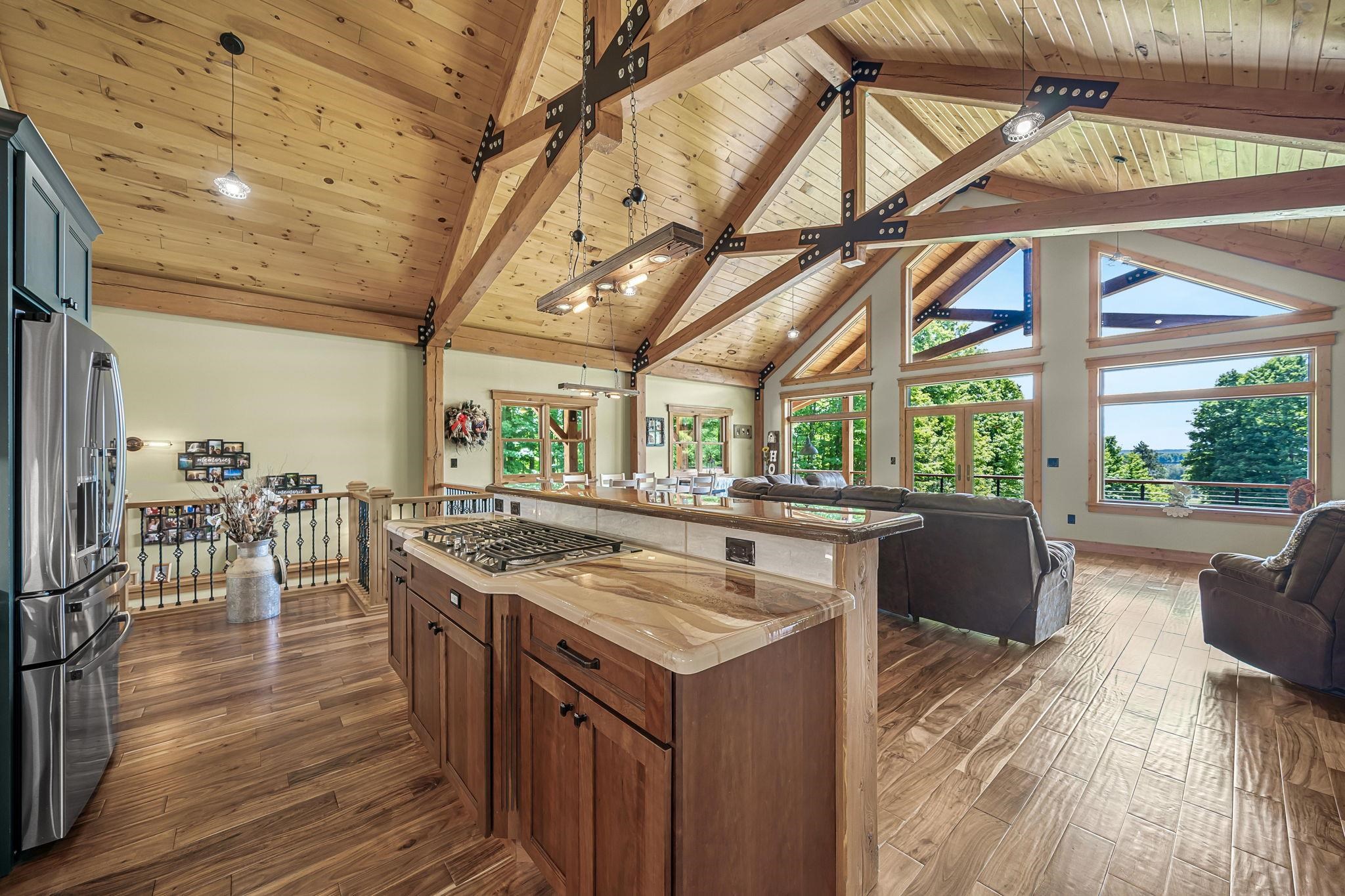 16624 Viaduct Road Property Photo 10