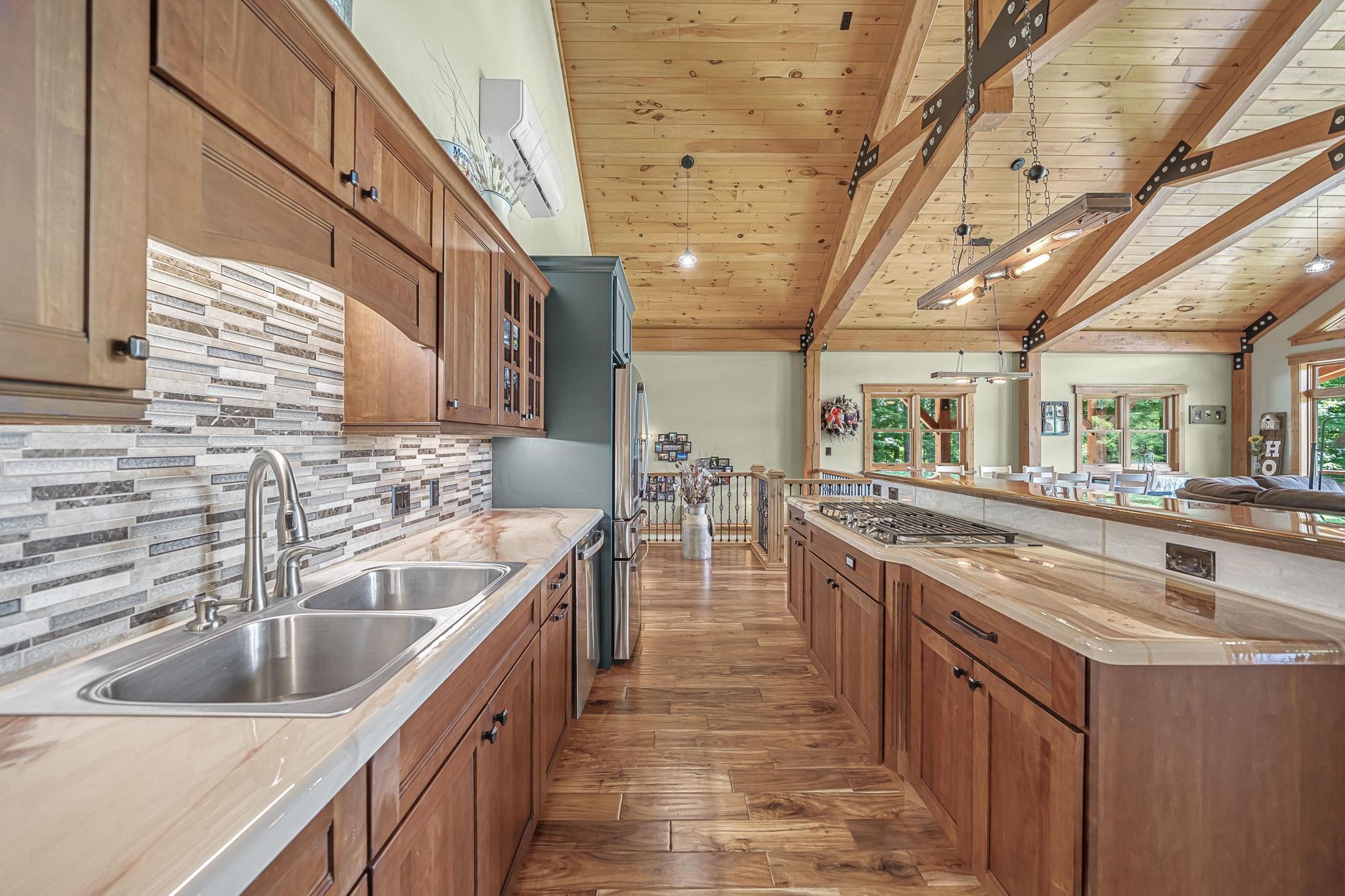16624 Viaduct Road Property Photo 17