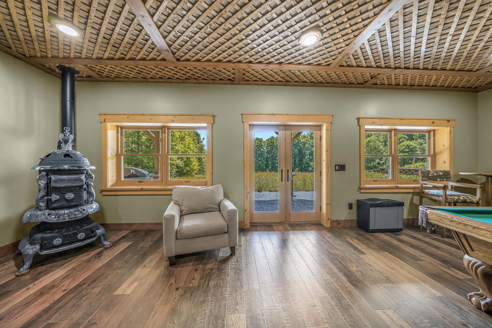 16624 Viaduct Road Property Photo 27