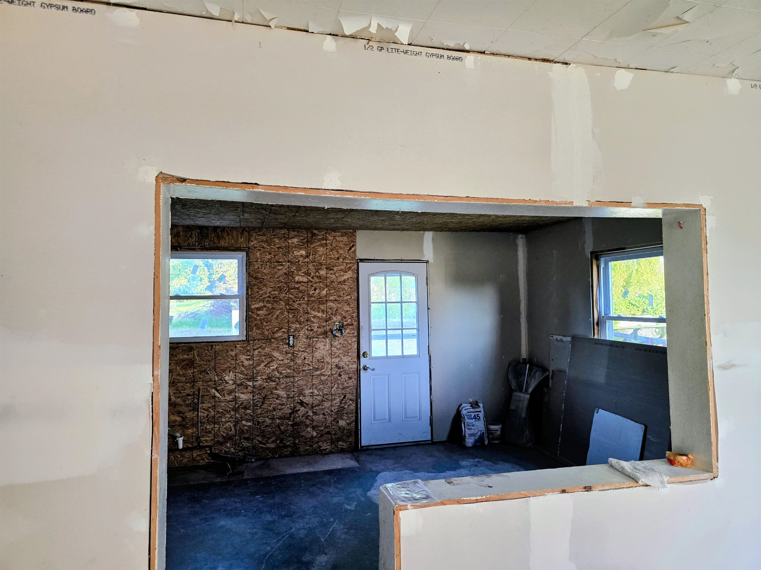 112 N 2nd Street Property Photo 7
