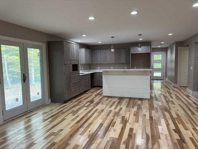 2418 Hawks Eye Drive Property Photo 4