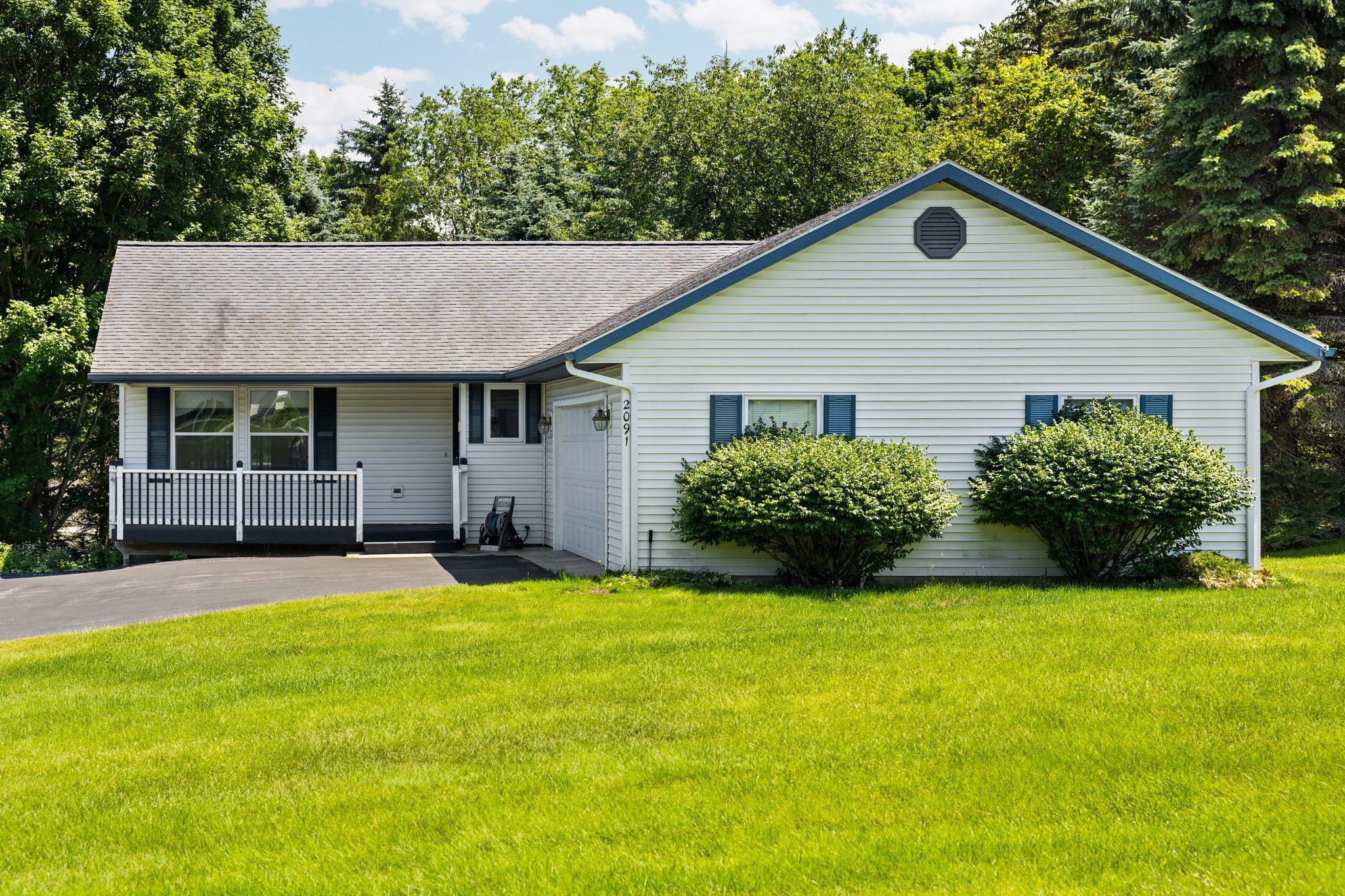2091 Holland Circle
