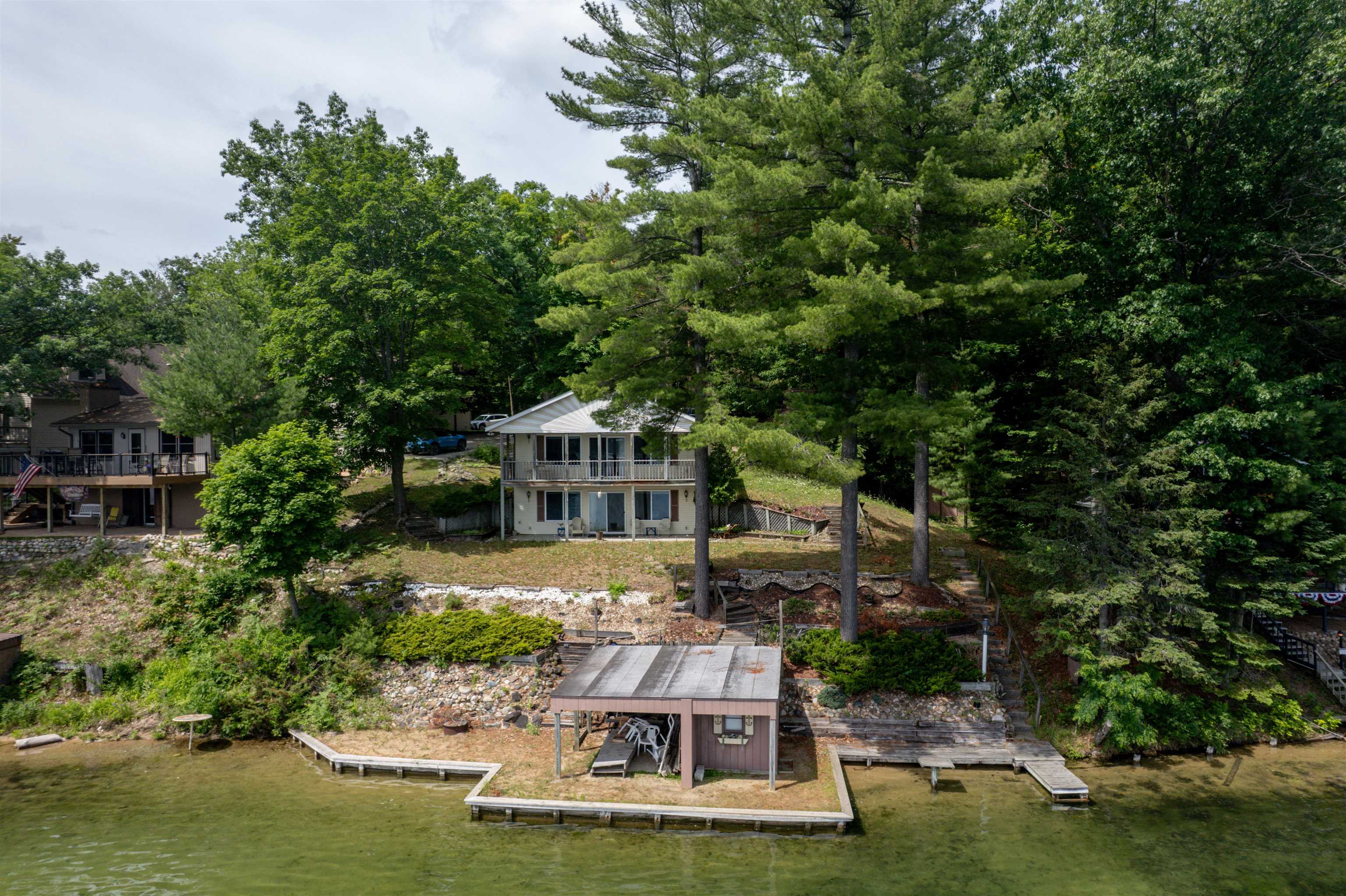 1877 Pinehurst Trail Property Photo 2