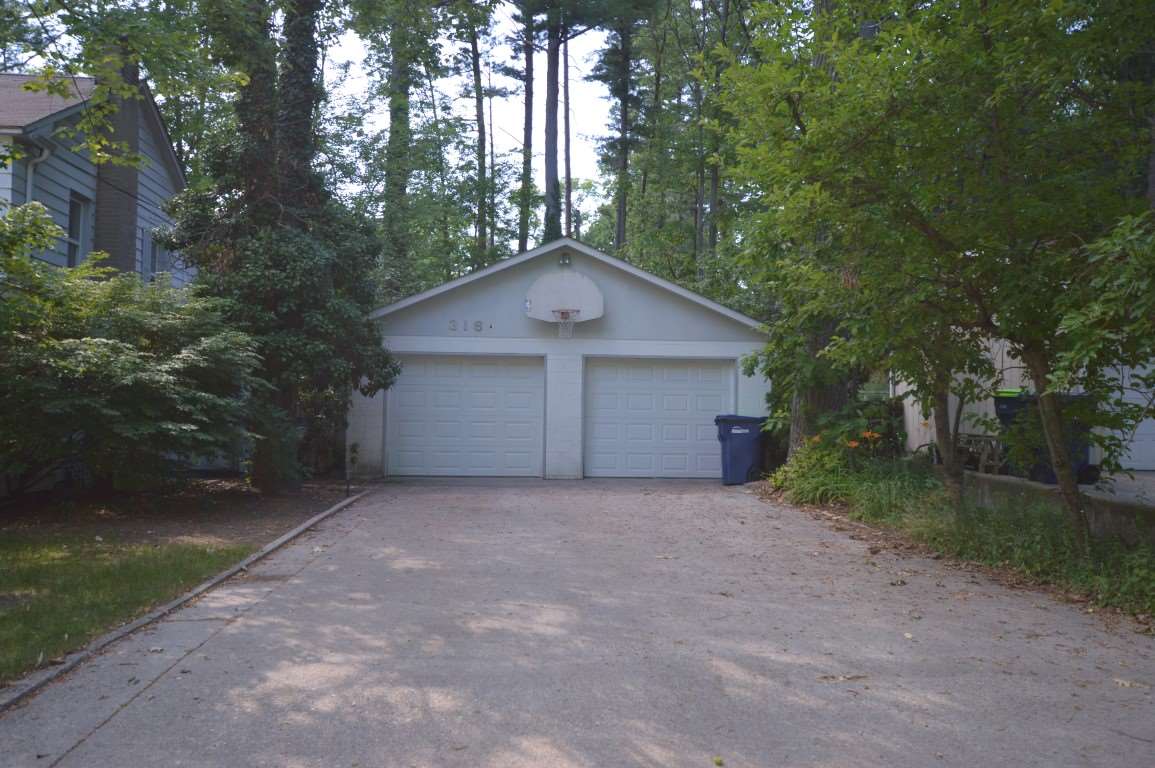 316 Huron Street Property Photo 2