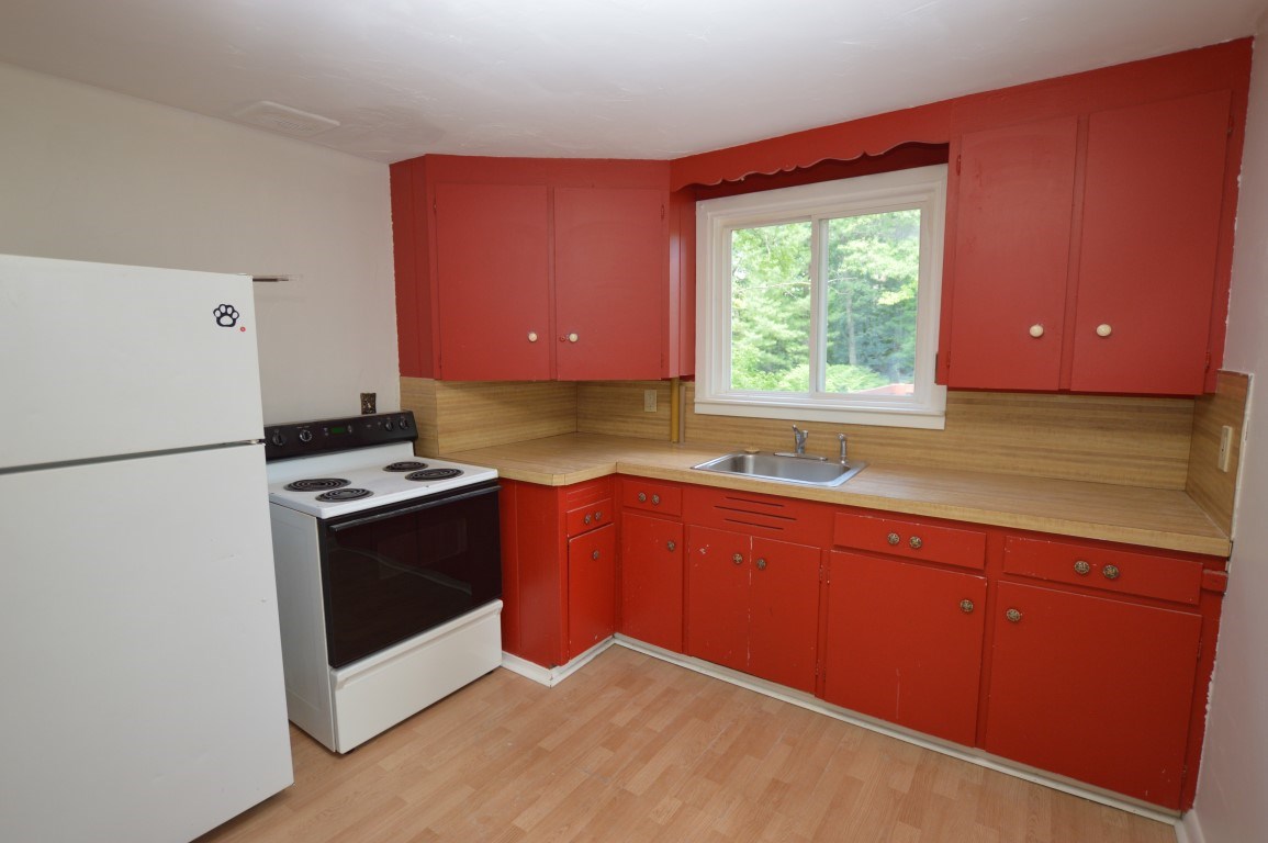 316 Huron Street Property Photo 26