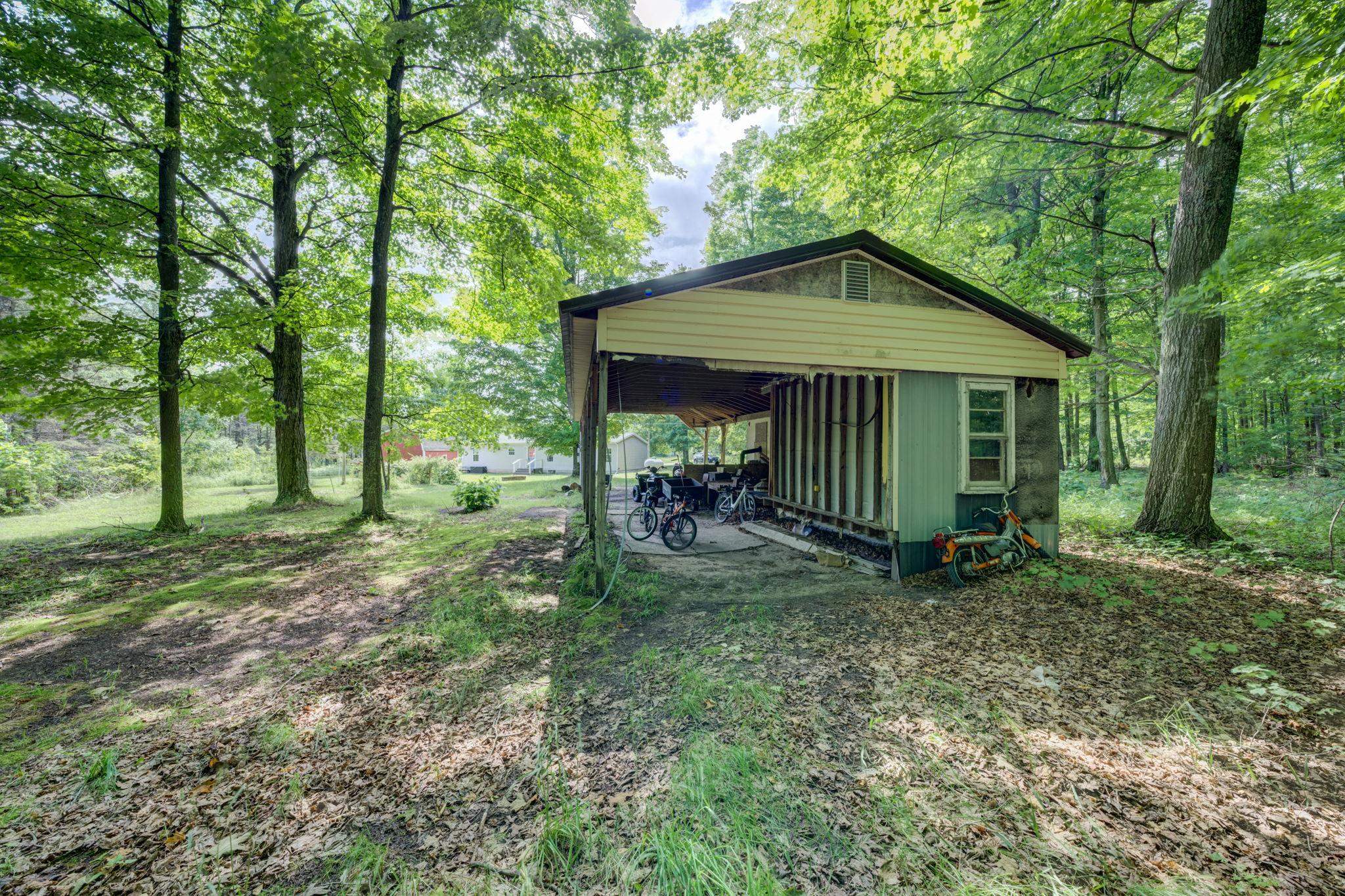 223 Pinecrest Lane Property Photo 40